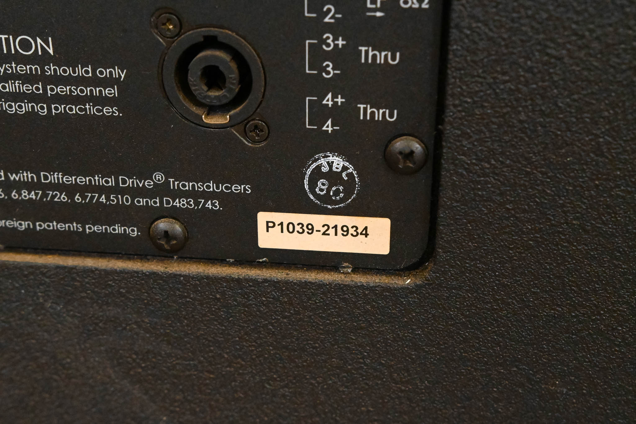 JBL VT4883 Subcompact Dual 12" Cardioid-Arrayable Subwoofer