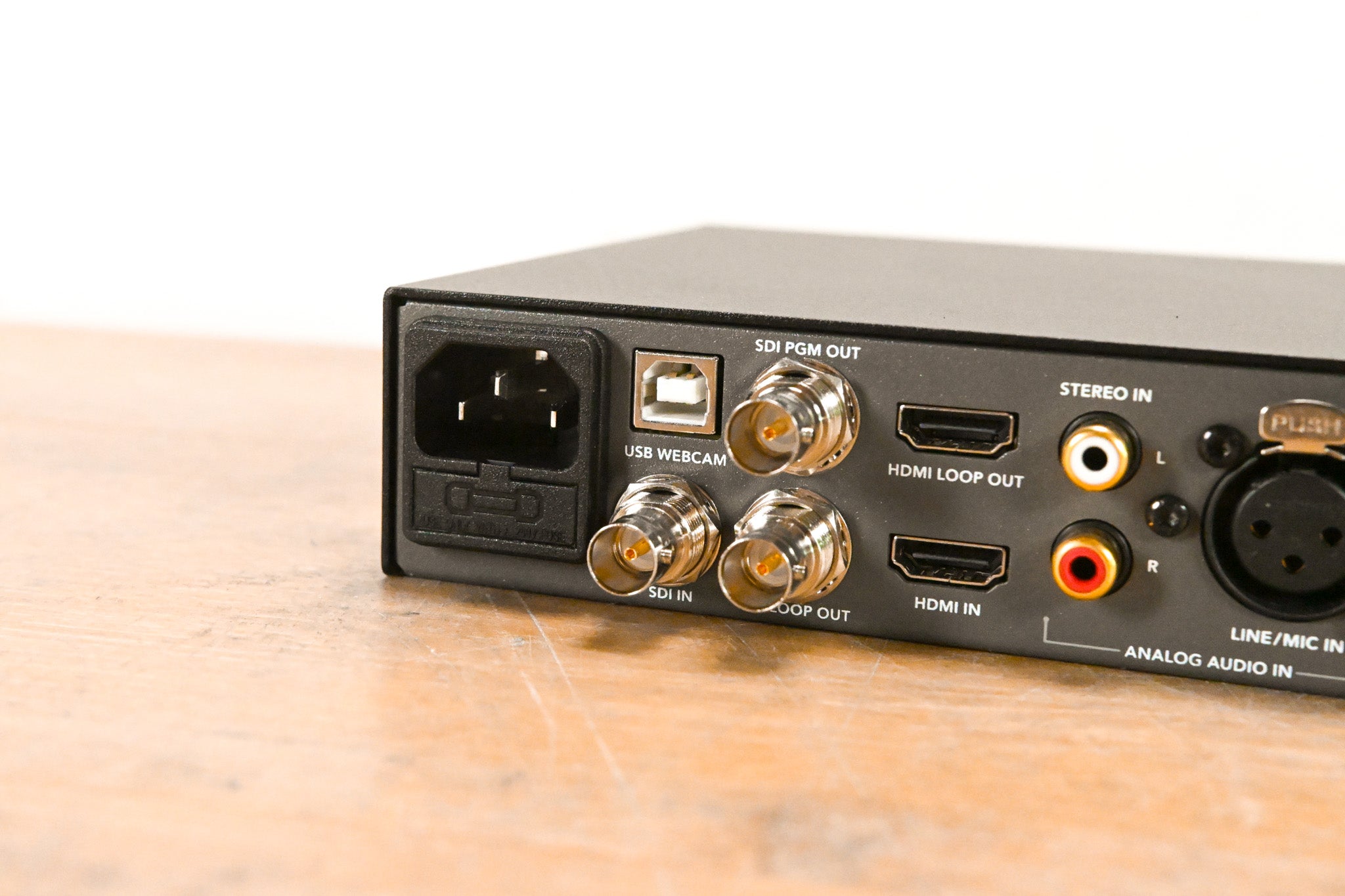 Blackmagic Design Web Presenter