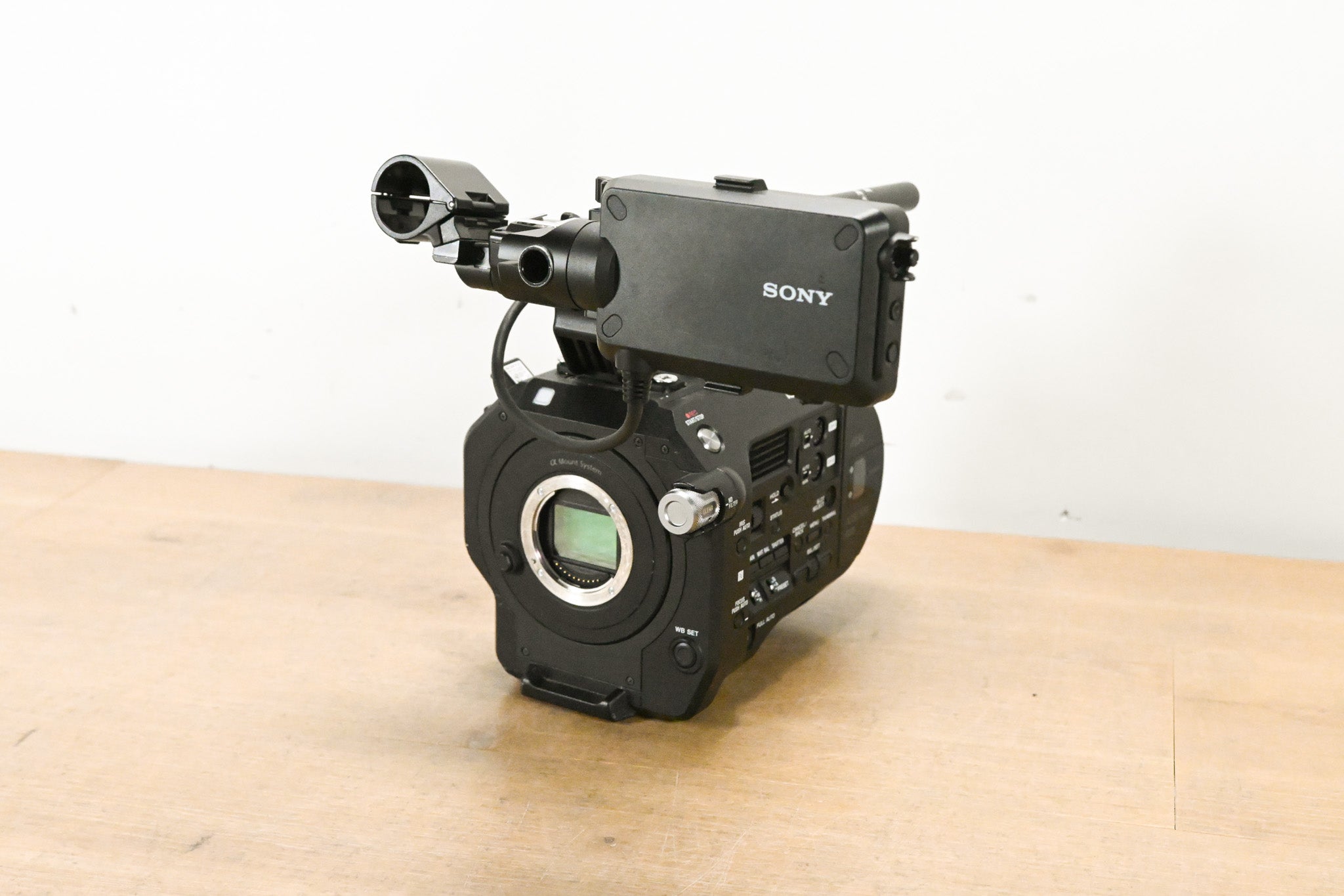 Sony PXW-FS7 XDCAM Super 35 Professional Camcorder