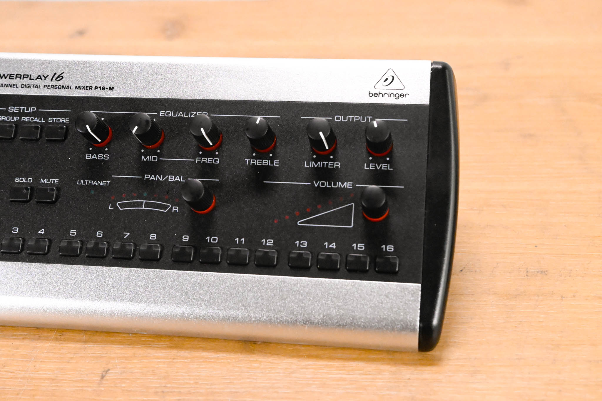Behringer Powerplay P16-M 16-Channel Digital Personal Mixer