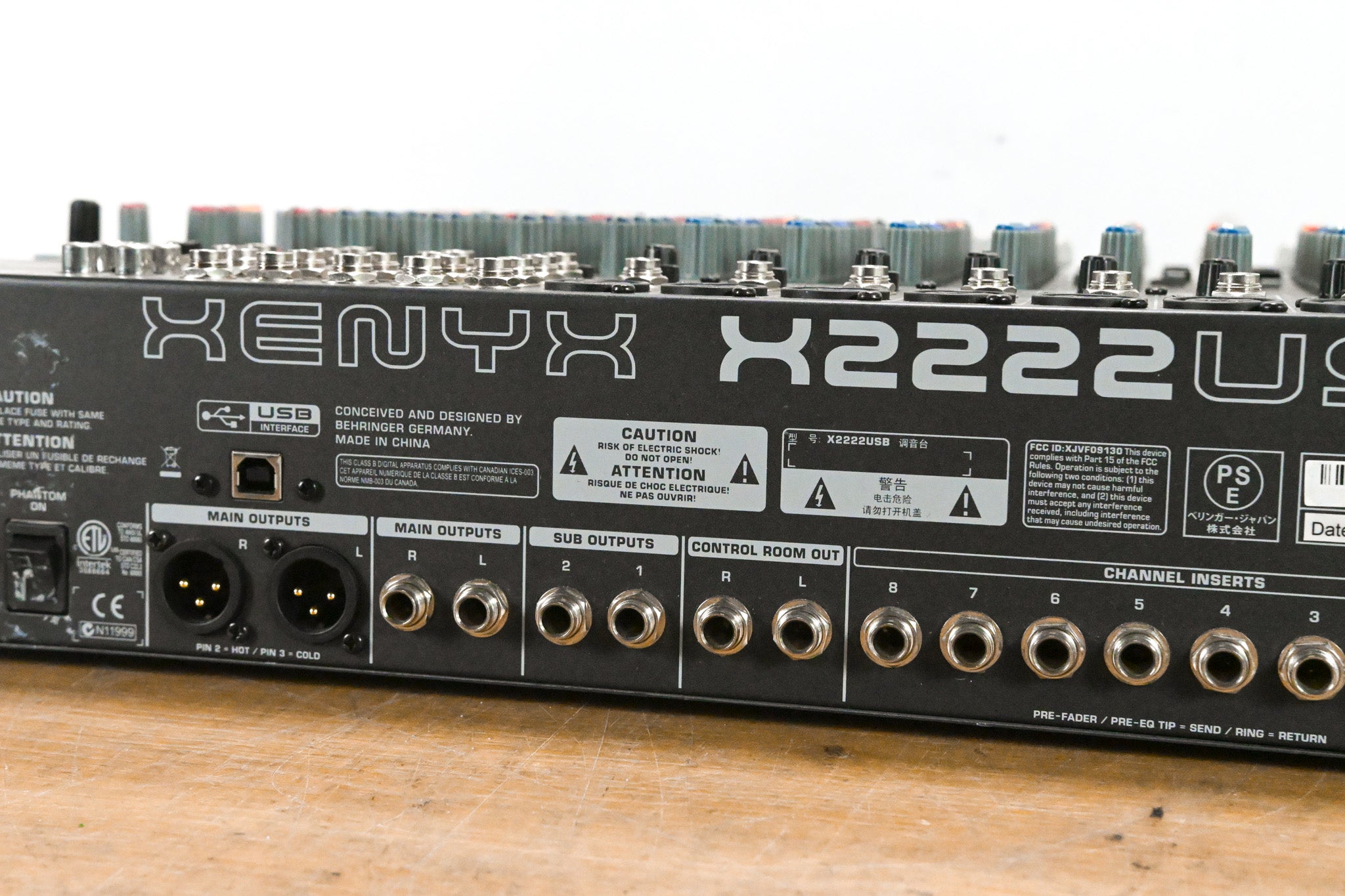 Behringer Xenyx X2222USB 22-Input 2/2-Bus Mixer with USB and Effects