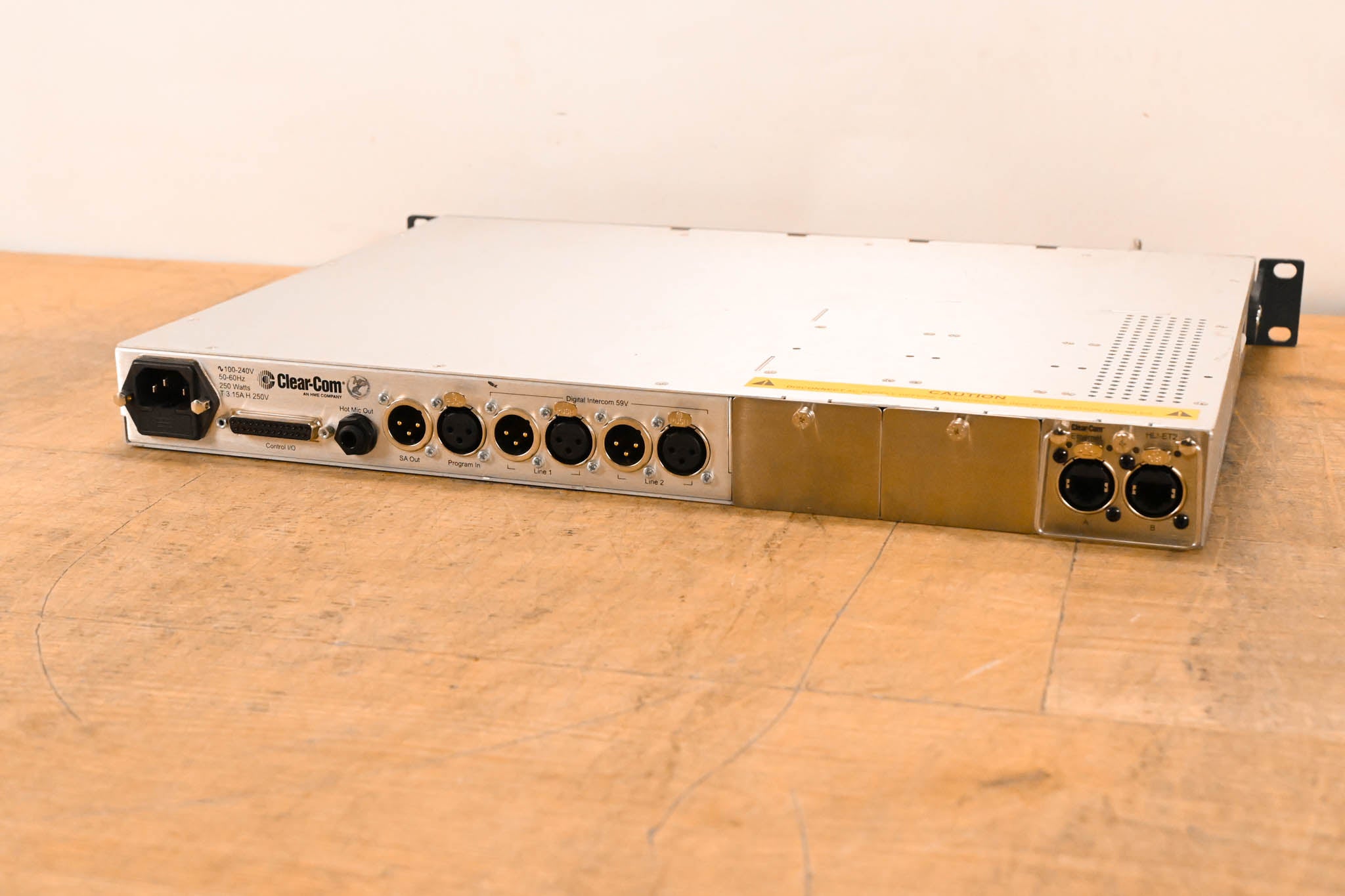 Clear-Com HelixNet HMS-4X 4-Channel Base Station