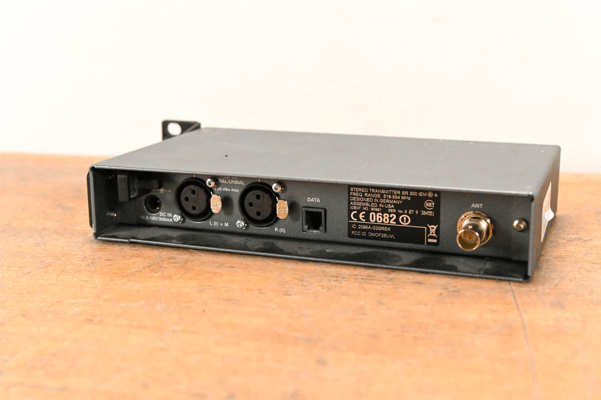 Sennheiser SR 300 IEM G2 Wireless Transmitter - A Range NO POWER SUPPLY