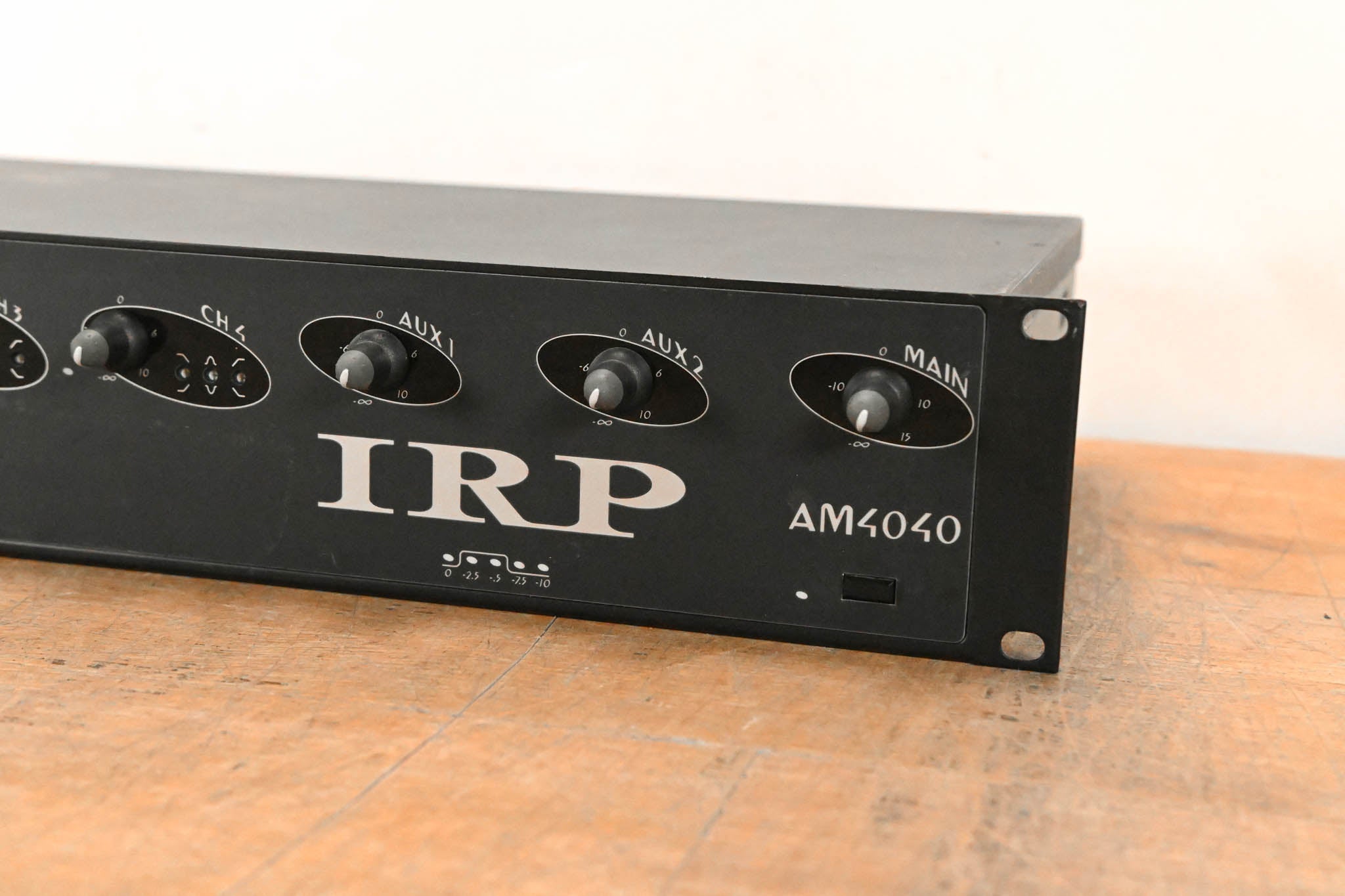 IRP AM4040 4-Channel Rackmount Mixer (NO POWER SUPPLY)
