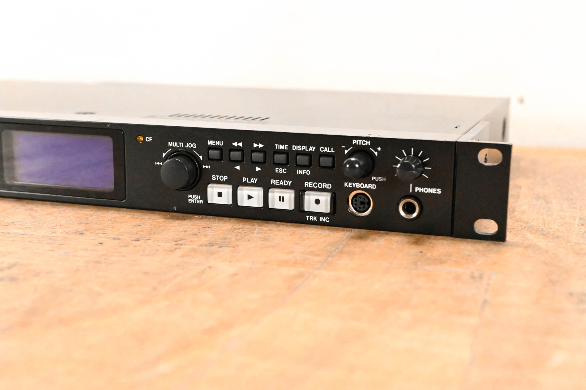 TASCAM SS-R1 Rack-Mountable Compact Solid State Recorder