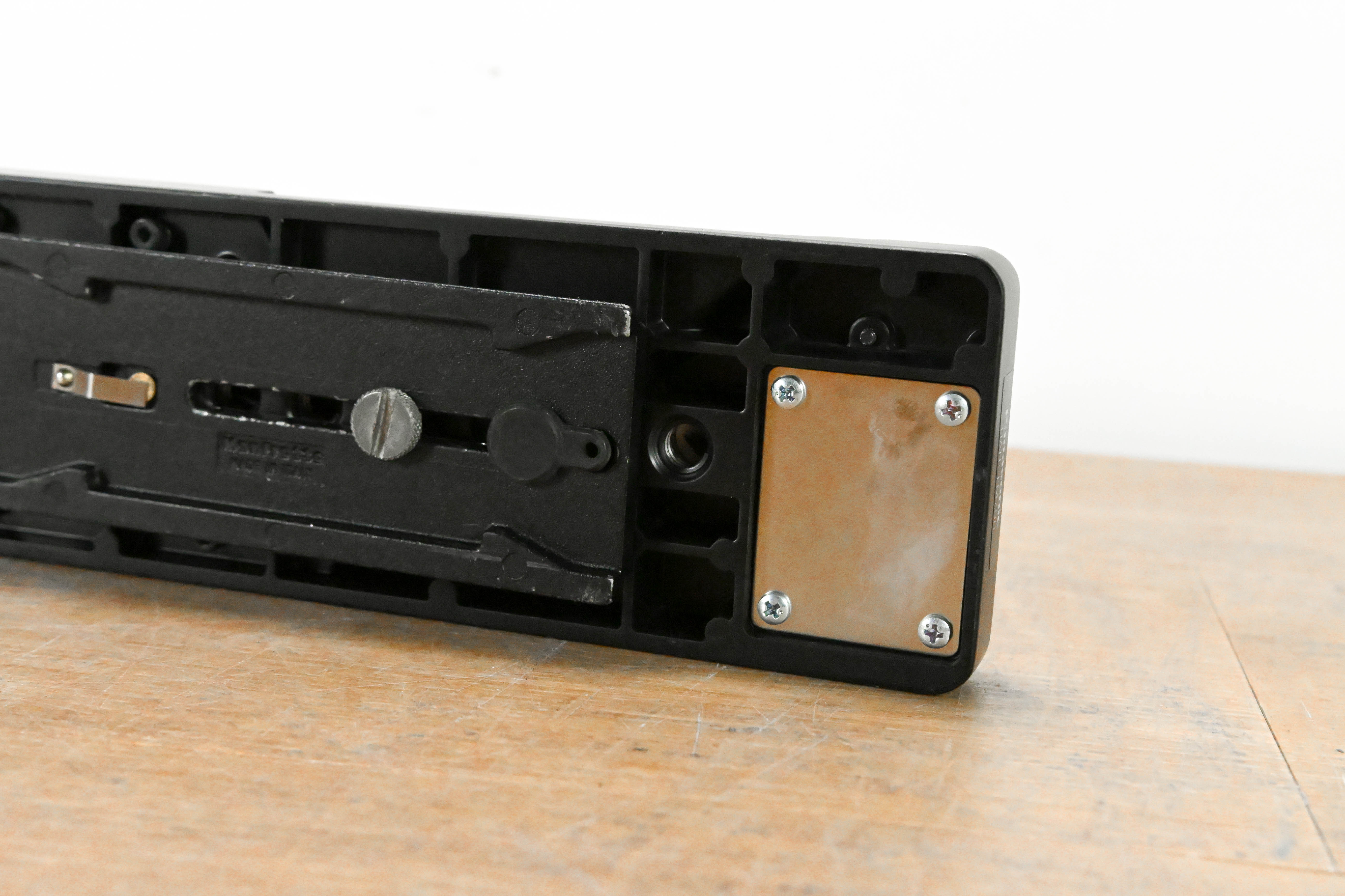 Panasonic SHAN-TM700 Quick Release Tripod Adapter