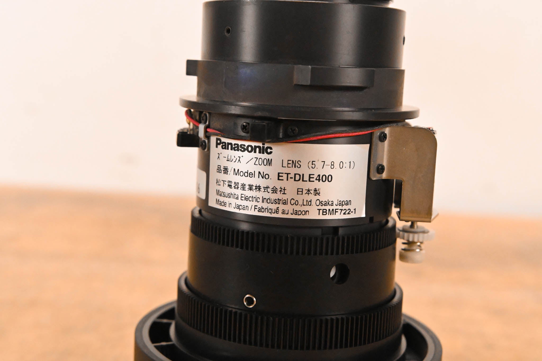 Panasonic ET-DLE400 Long Throw DLP Projector Zoom Lens XGA (5.7-8.0:1)