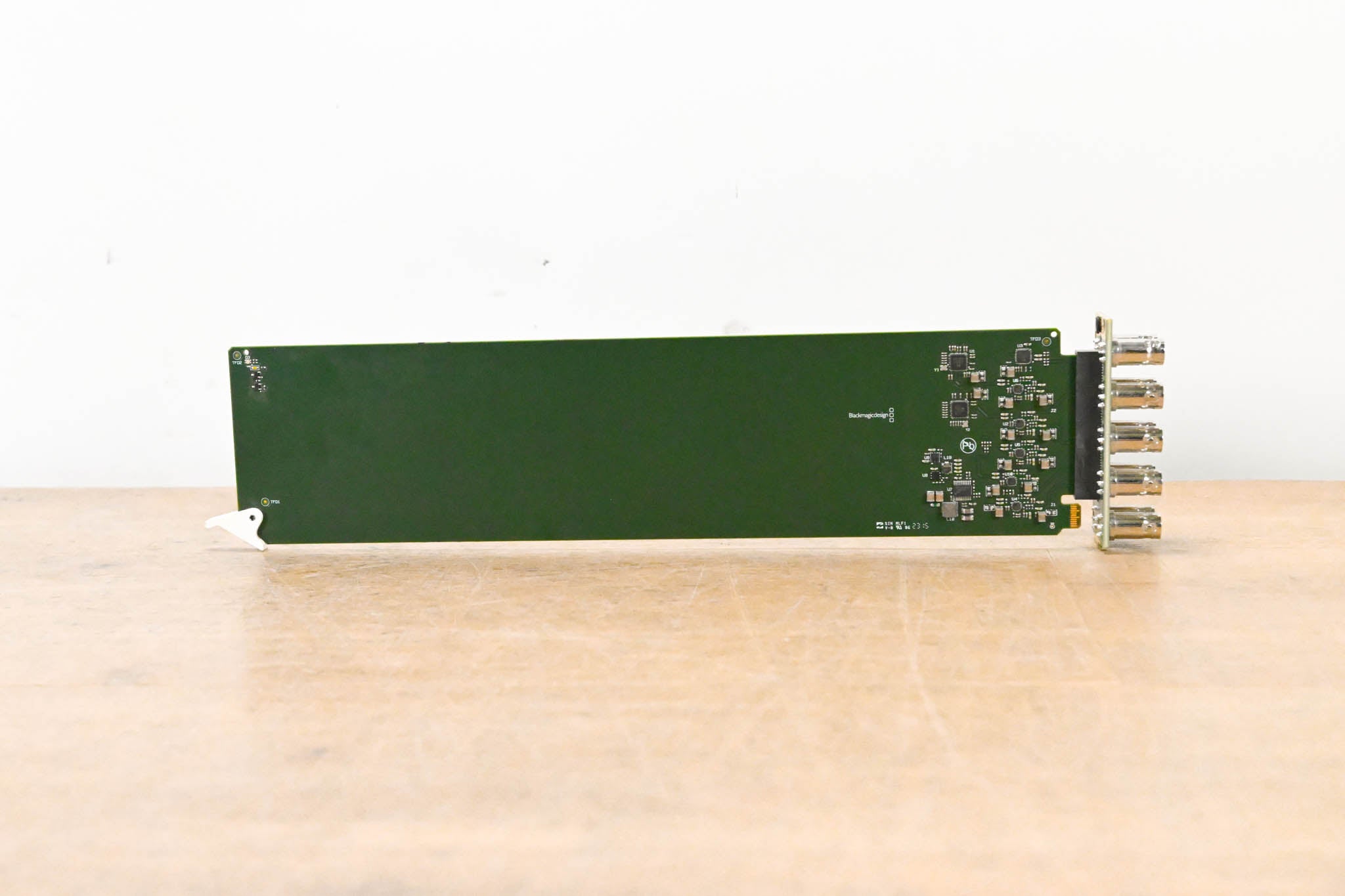 Blackmagic Design OpenGear Converter - SDI Distribution with Rear Module