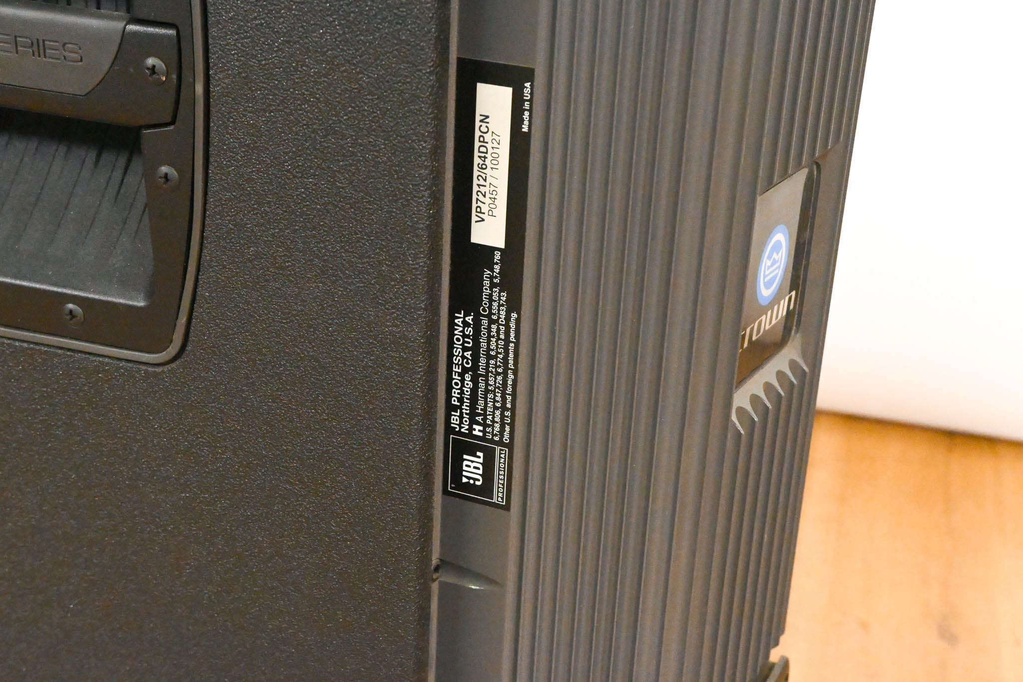 JBL VP7212/64DPCN Powered 12-inch Integrated Loudspeaker w/ CobraNet