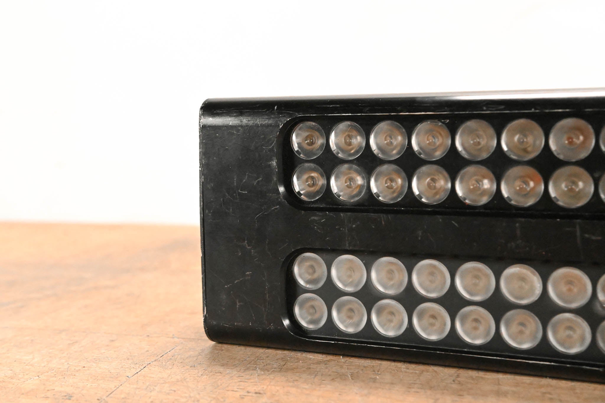 Chroma-Q CHCS2 Color Split LED Fixture