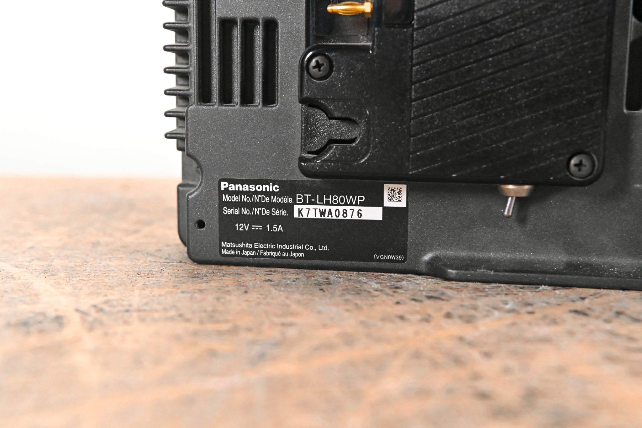 Panasonic BT-LH80WP 7.9