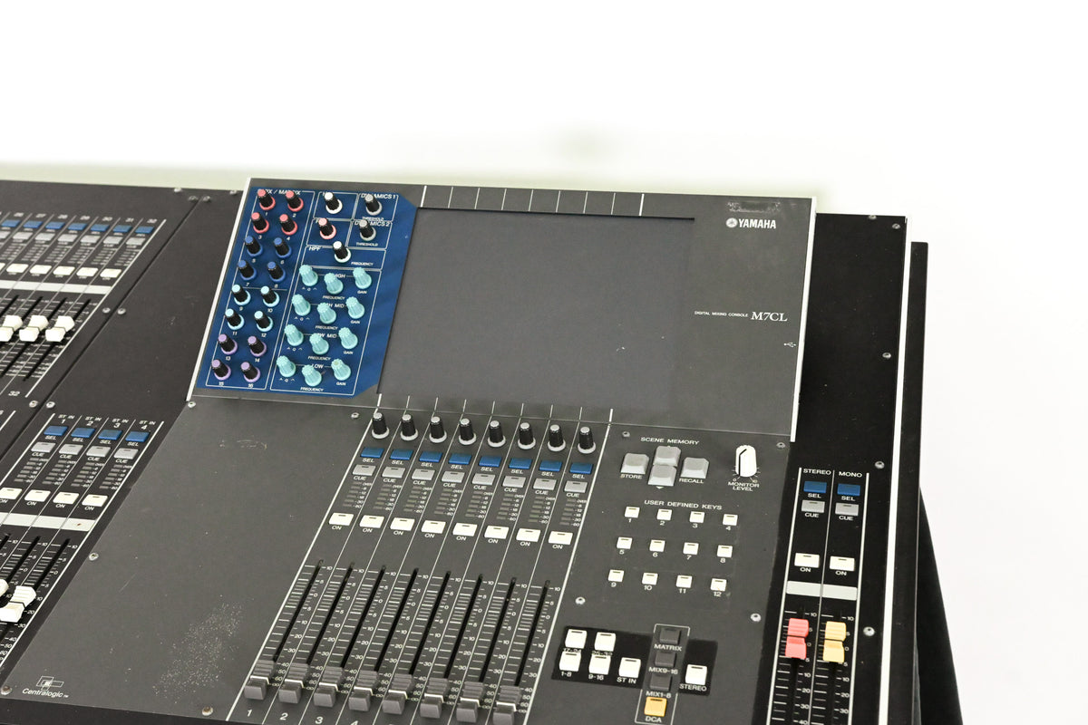 Yamaha M7CL-32 32-Channel Digital Audio Mixing Console