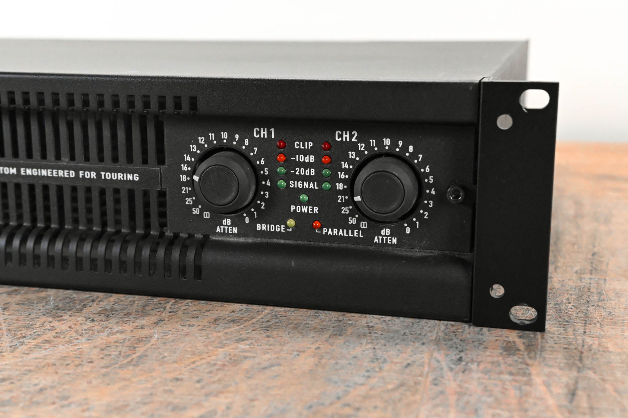 QSC PL236 PowerLight 2 Series 2-Channel Power Amplifier