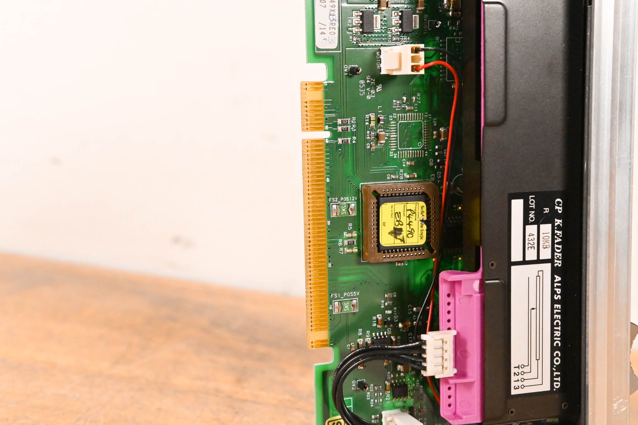 Solid State Logic C300 HD Motorized Fader Module – ALPS K-Fader Assembly