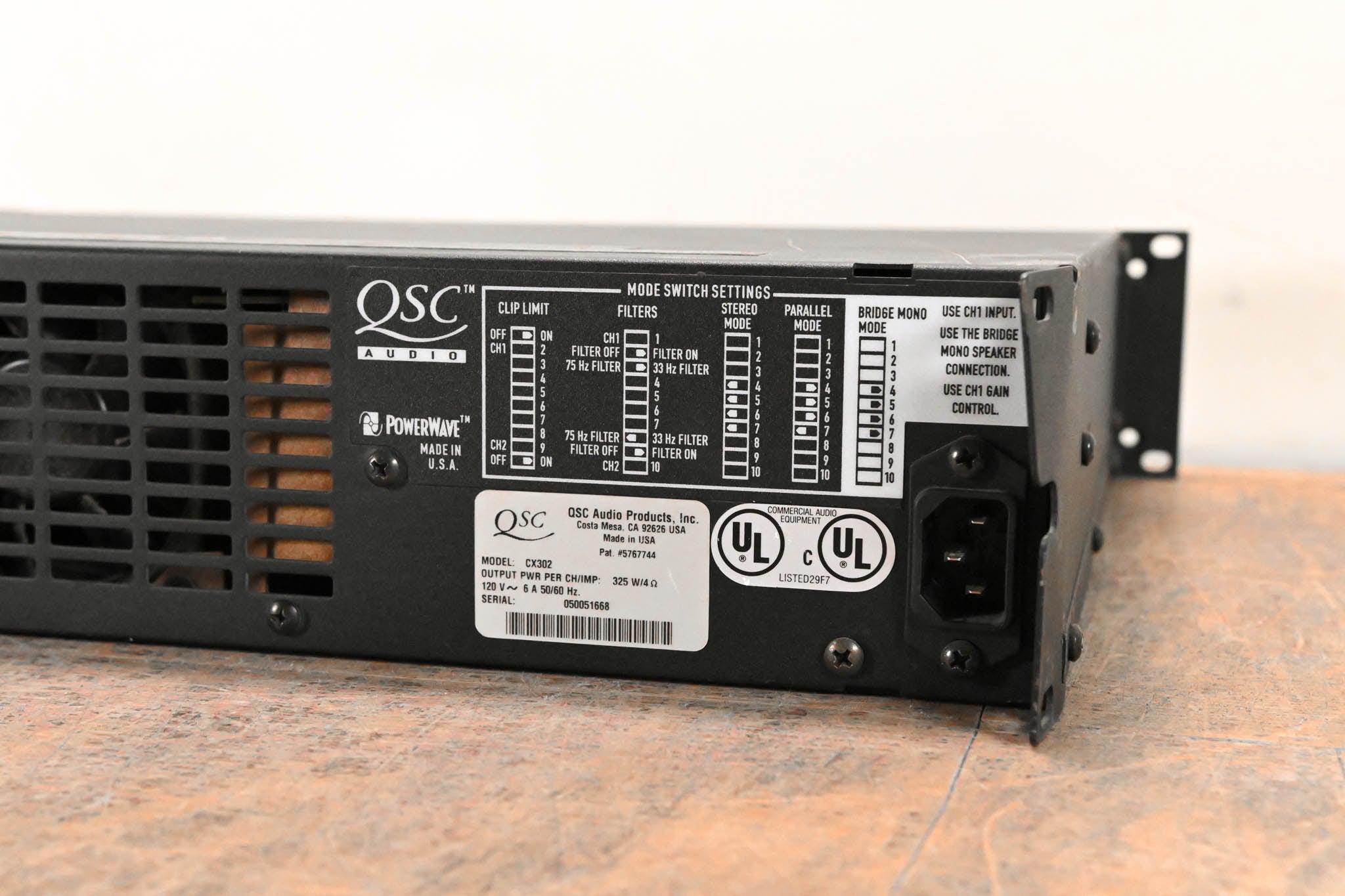 QSC CX302 2-Channel Power Amplifier
