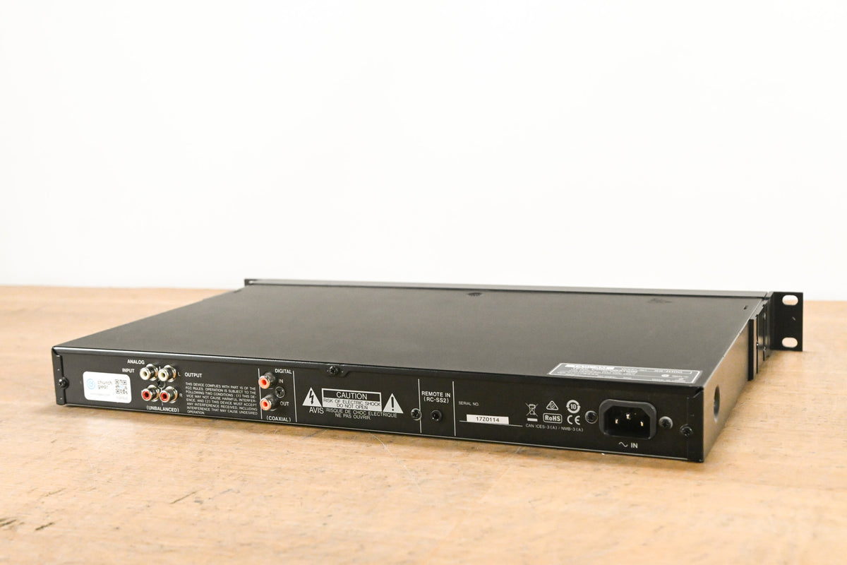TASCAM SS-R100 Solid State Digital Audio Recorder