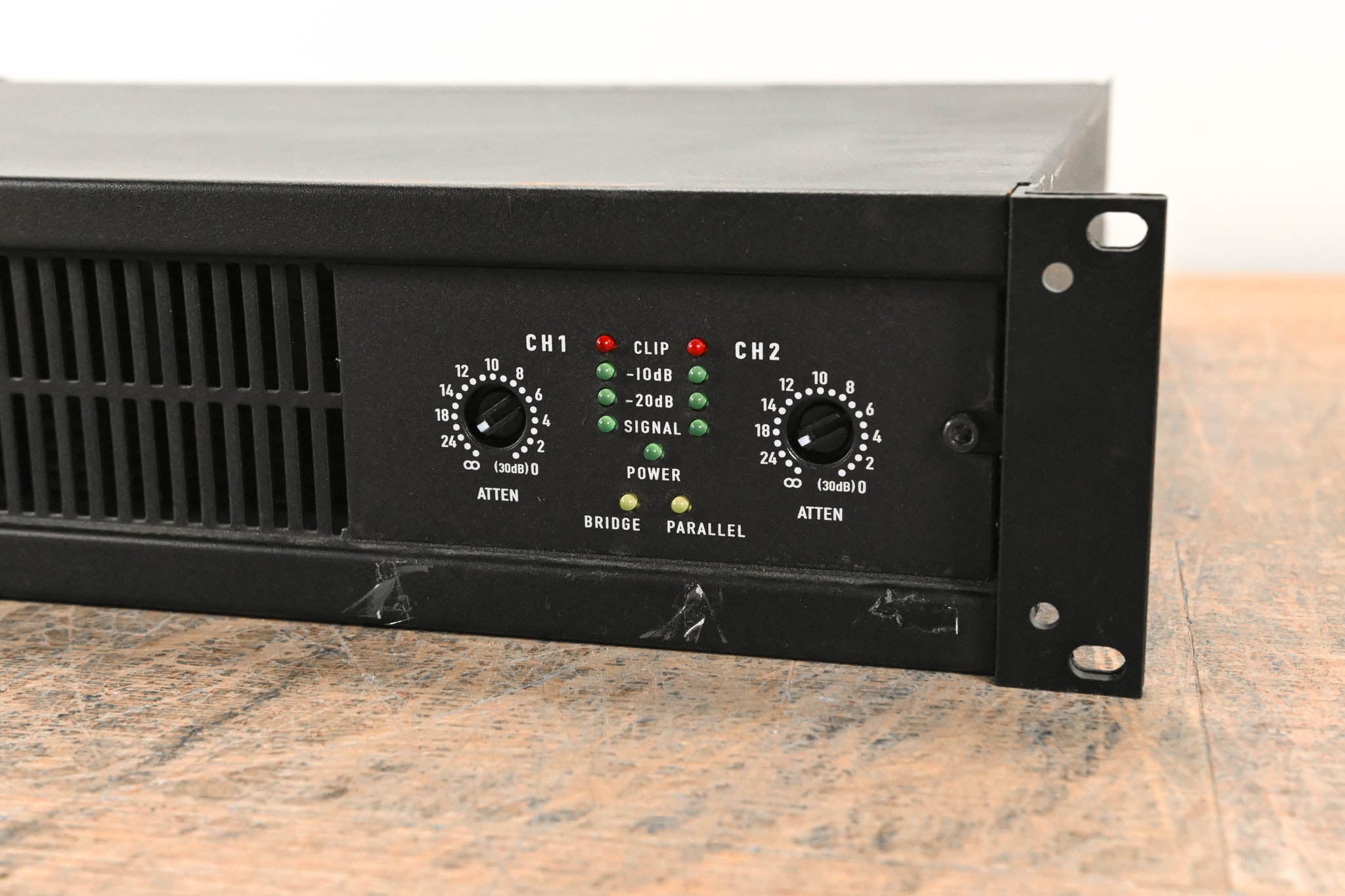 QSC CX302 2-Channel Power Amplifier