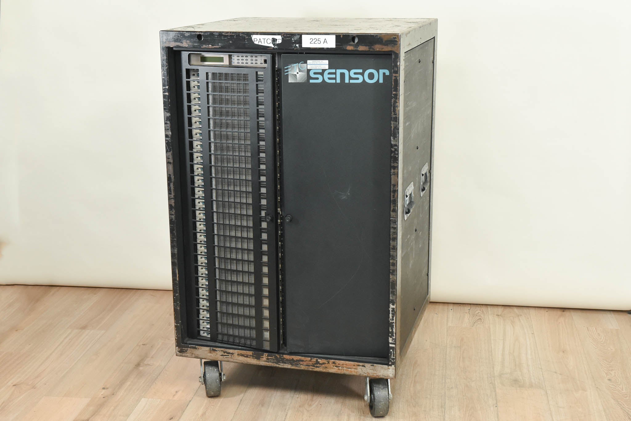 ETC Sensor Rack 48 x 2.4 Kw Custom Touring Dimmer Rack