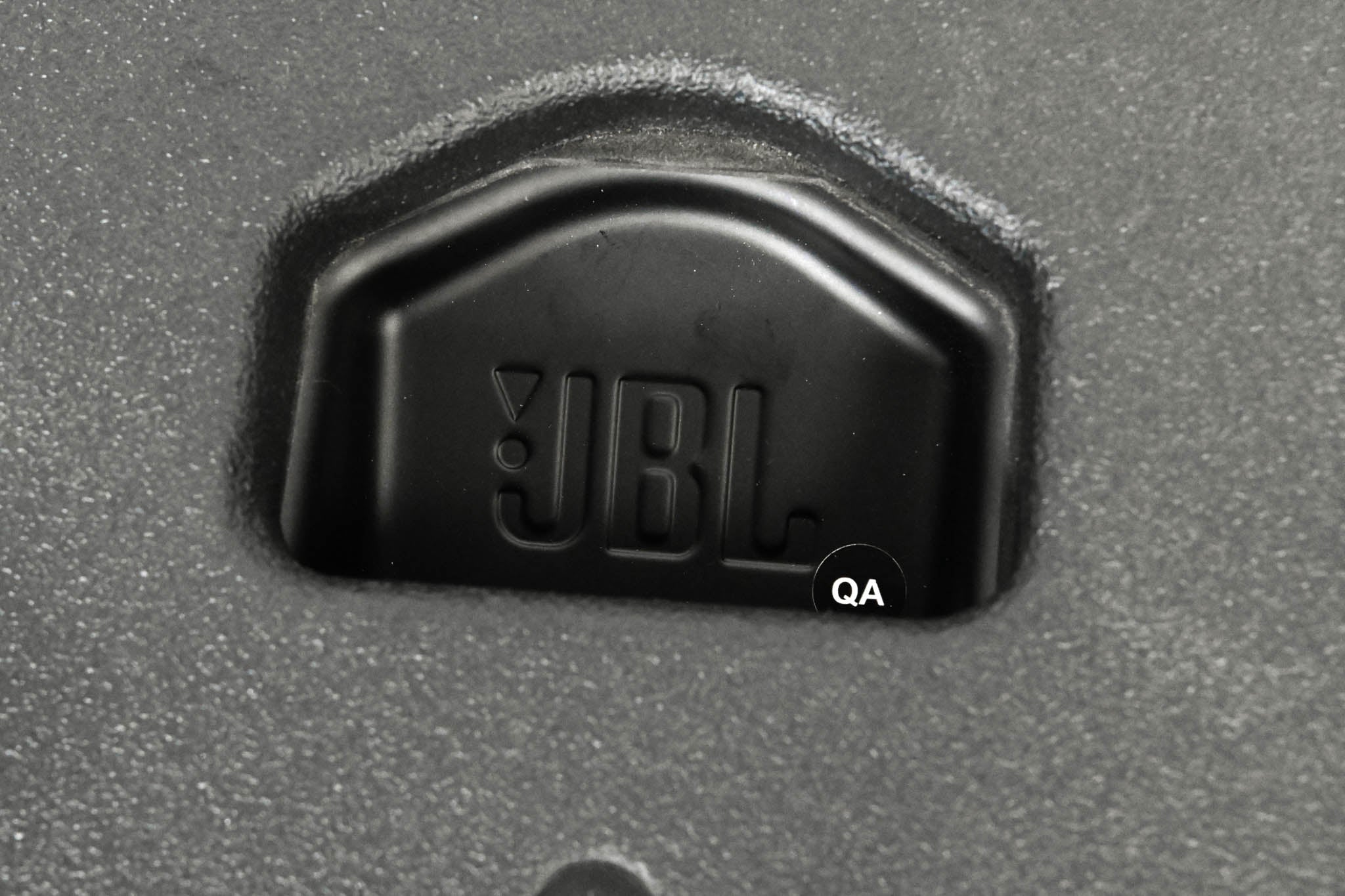 JBL VTX F15 15-inch Bi-Amplified 2-Way Loudspeaker (PAIR)