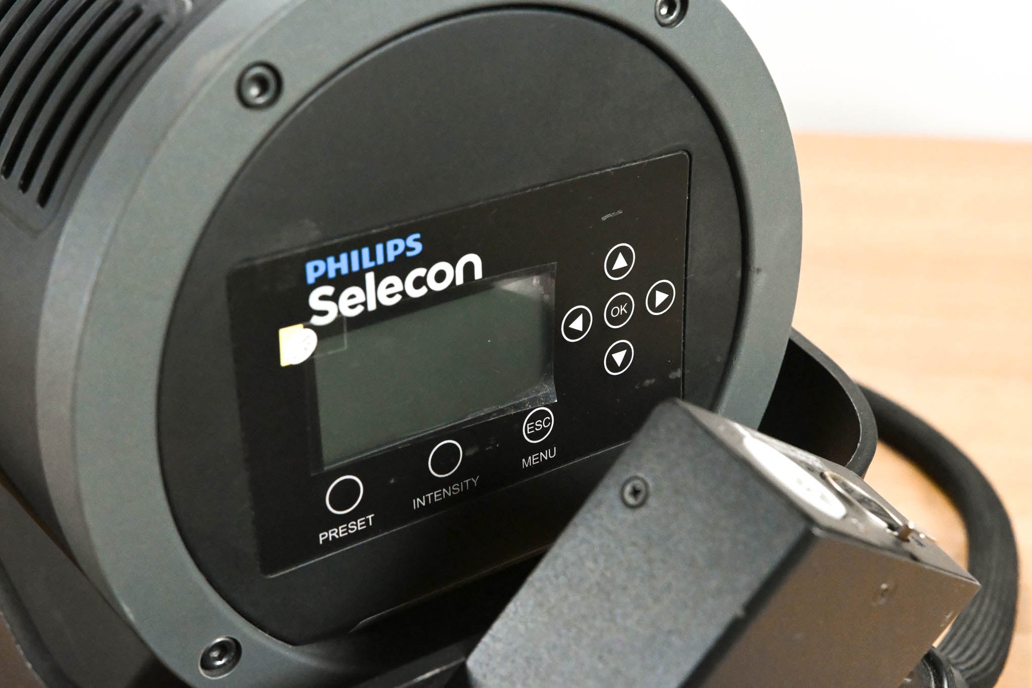 Philips Selecon PLPROFILE4 LED Luminaire w/ SPX 15-35 Degree Zoom Tube