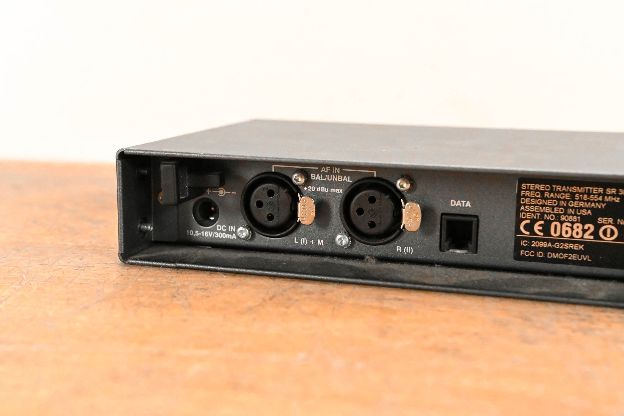 Sennheiser SR 300 IEM G2 Wireless Transmitter - A Range NO POWER SUPPLY