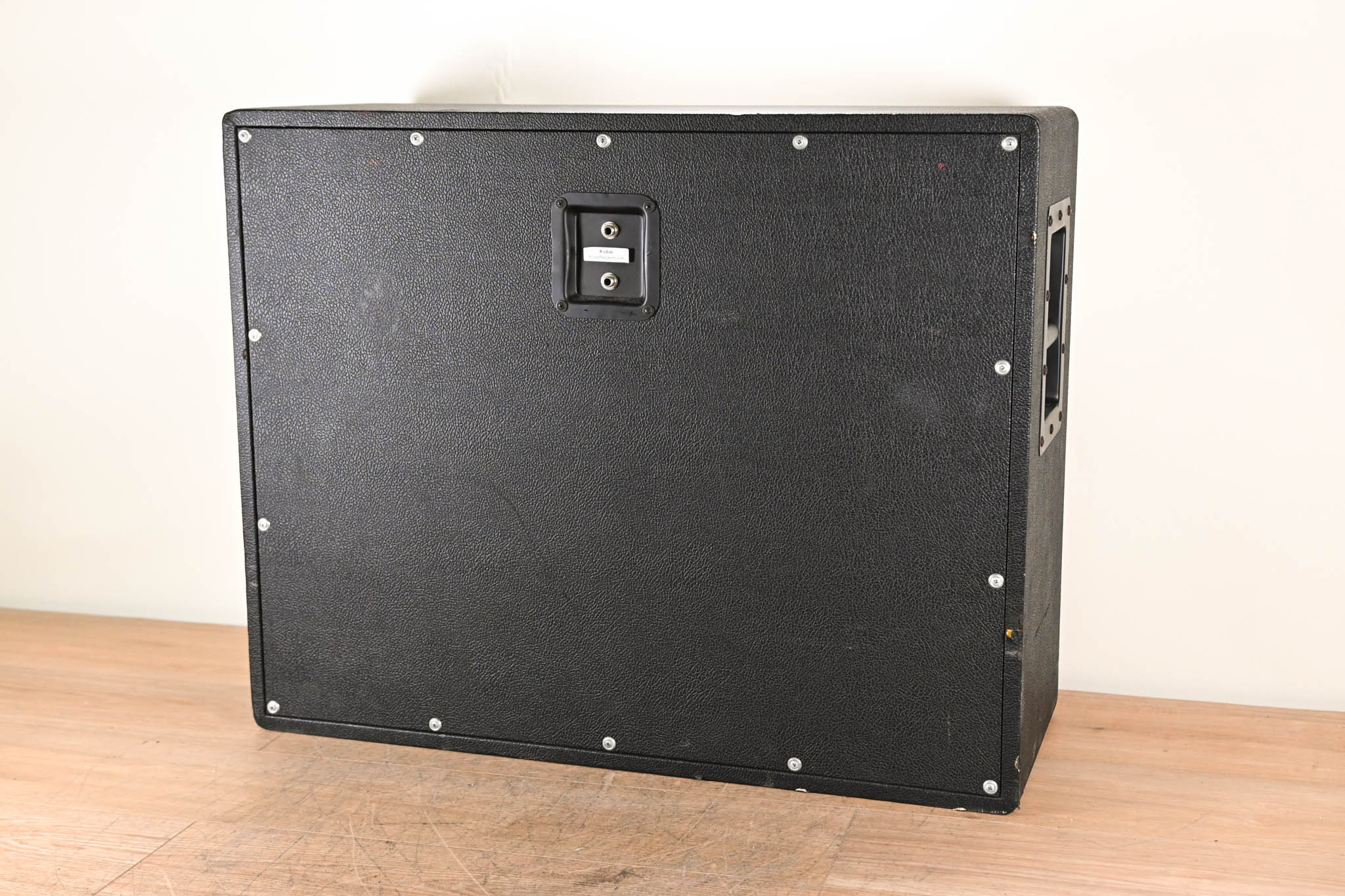 Avatar Speakers 2x12 16 ohm Cabinet