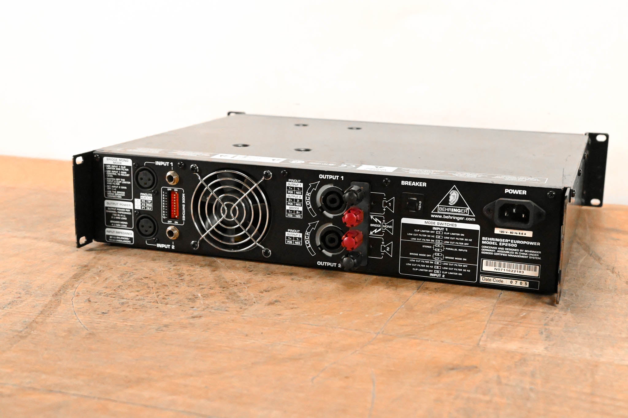Behringer Europower EP2500 2-Channel Power Amplifier
