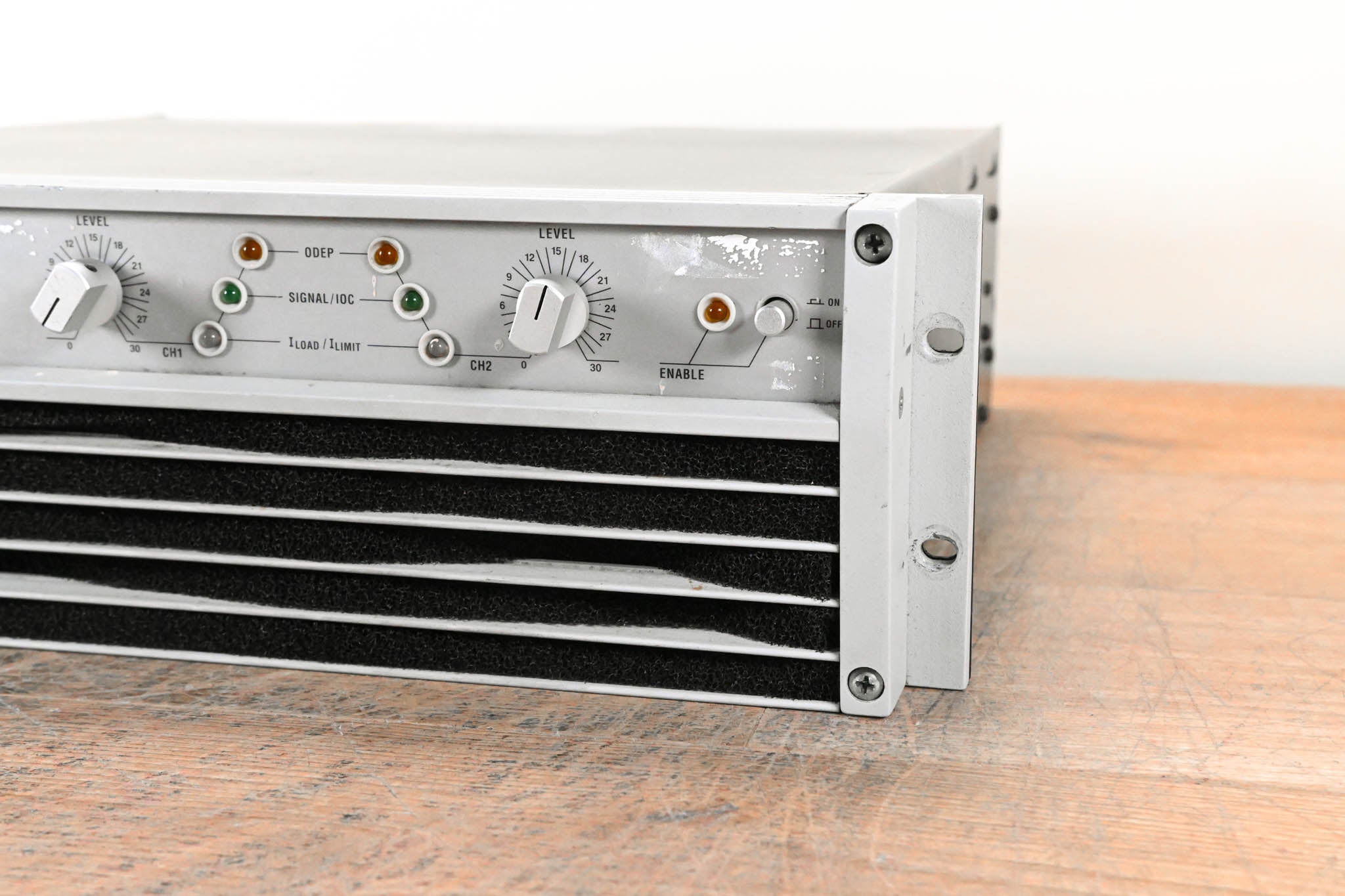 Crown Macro-Tech 5002VZ 2-Channel Power Amplifier