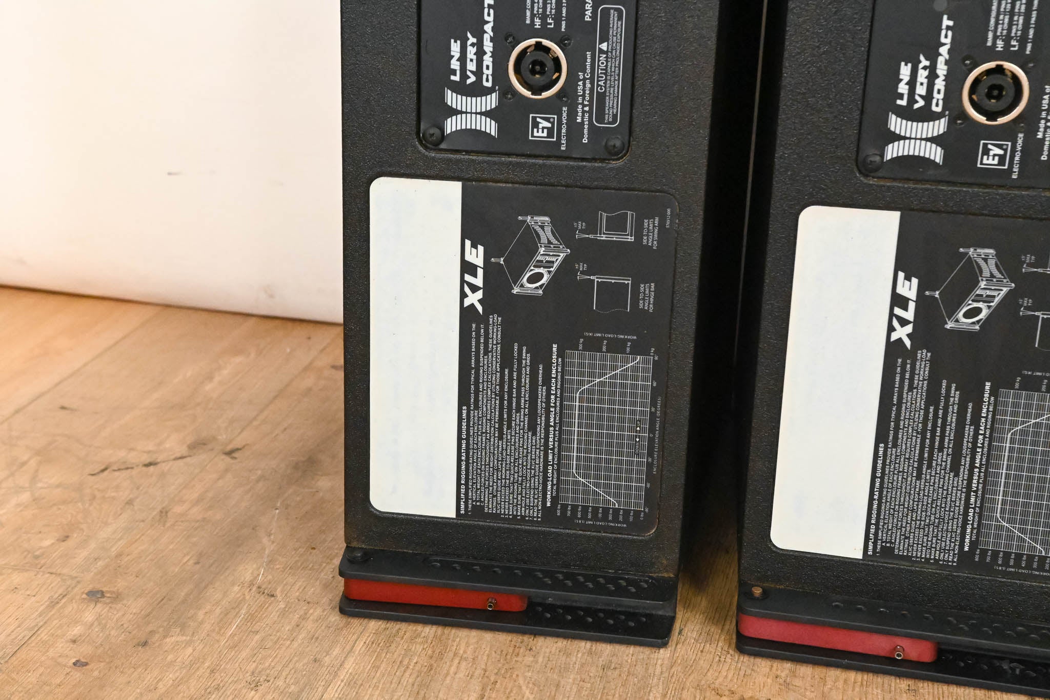 Electro-Voice (EV) XLE181 8" 2-Way Passive Line Array Speaker (PAIR)