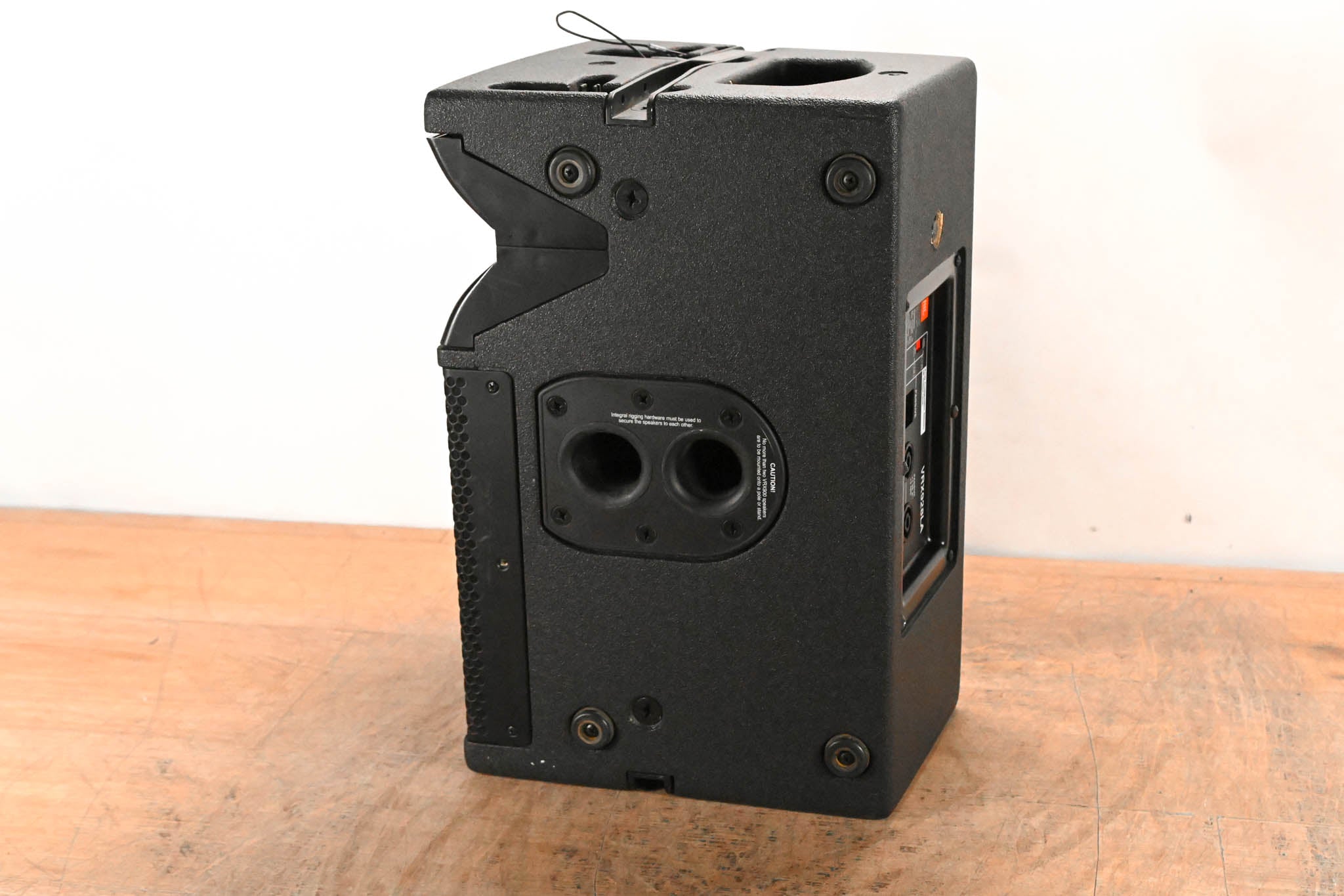 JBL VRX928LA 8" Two-Way Line Array Loudspeaker System