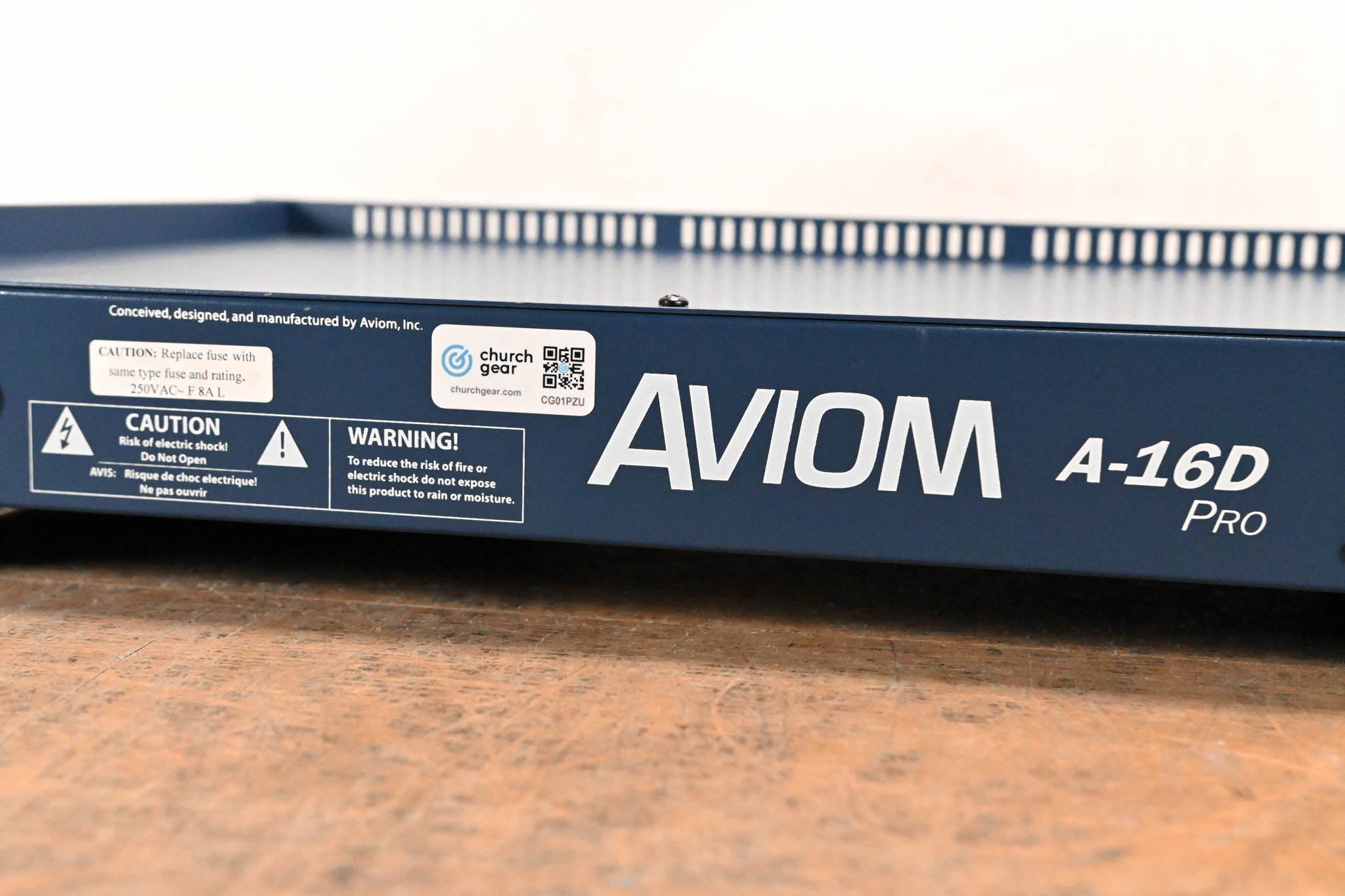 Aviom A-16D Pro A-Net Distributor