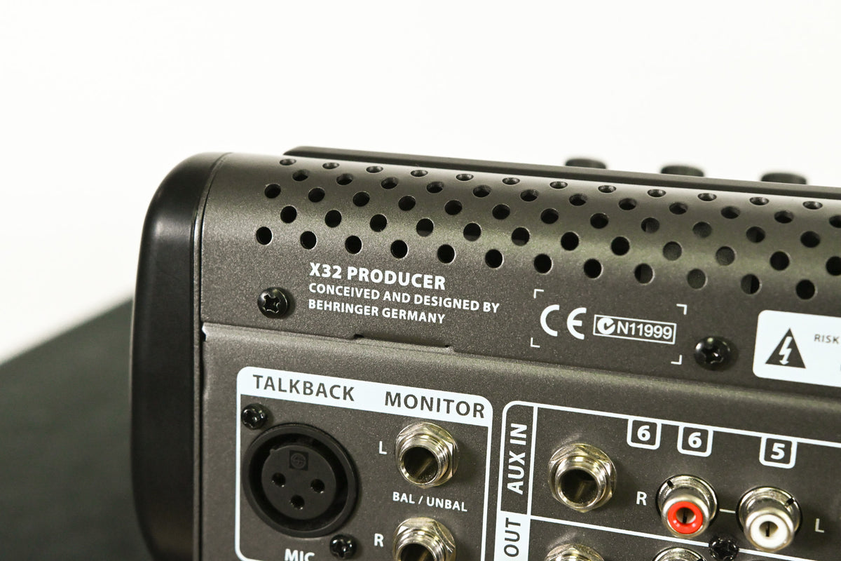 Behringer X32 Producer 40-Channel Rack-Mountable Digital Mixing Console