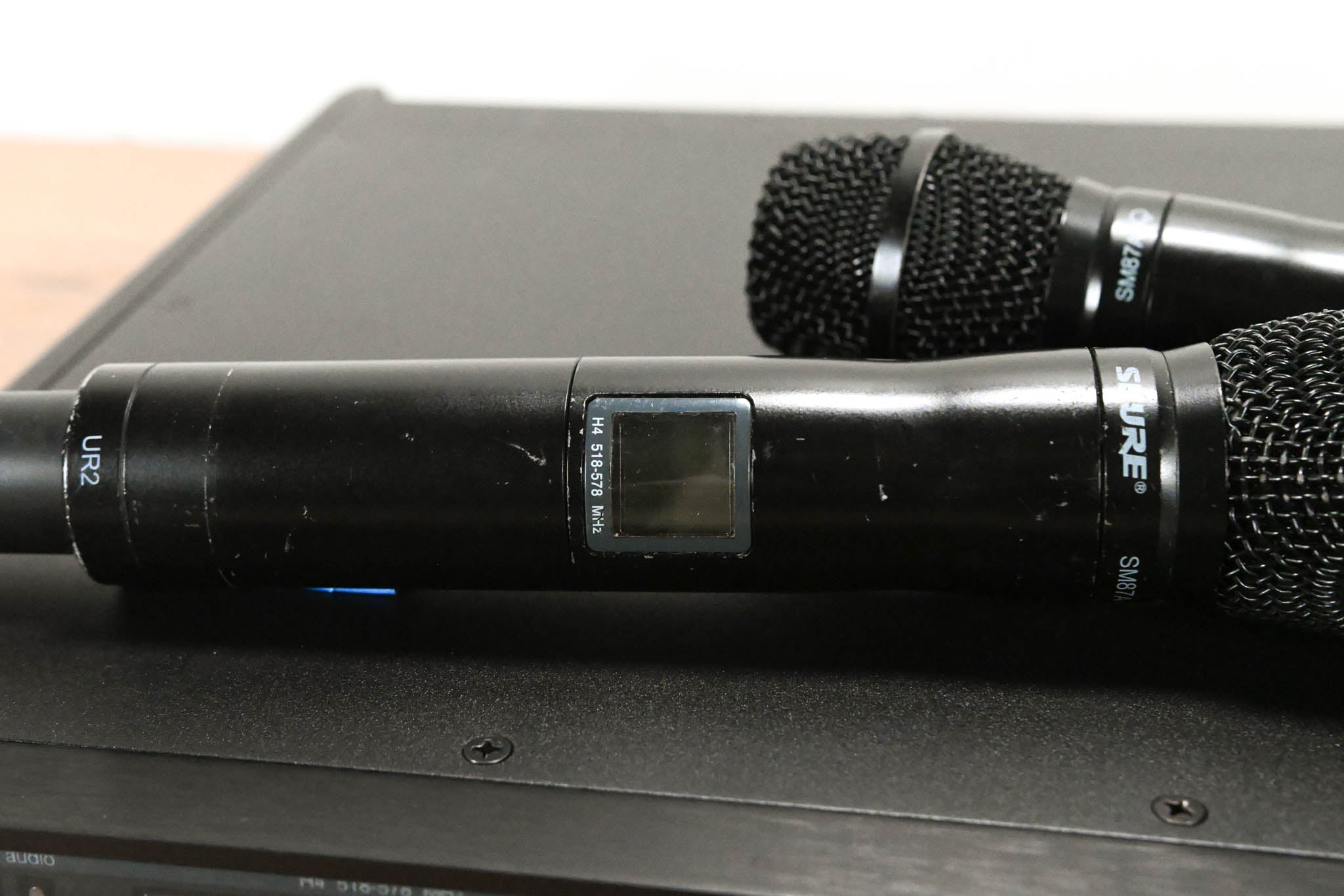 Shure UR4D Wireless Receiver w/ two UR2/SM87A Handheld Transmitters - H4