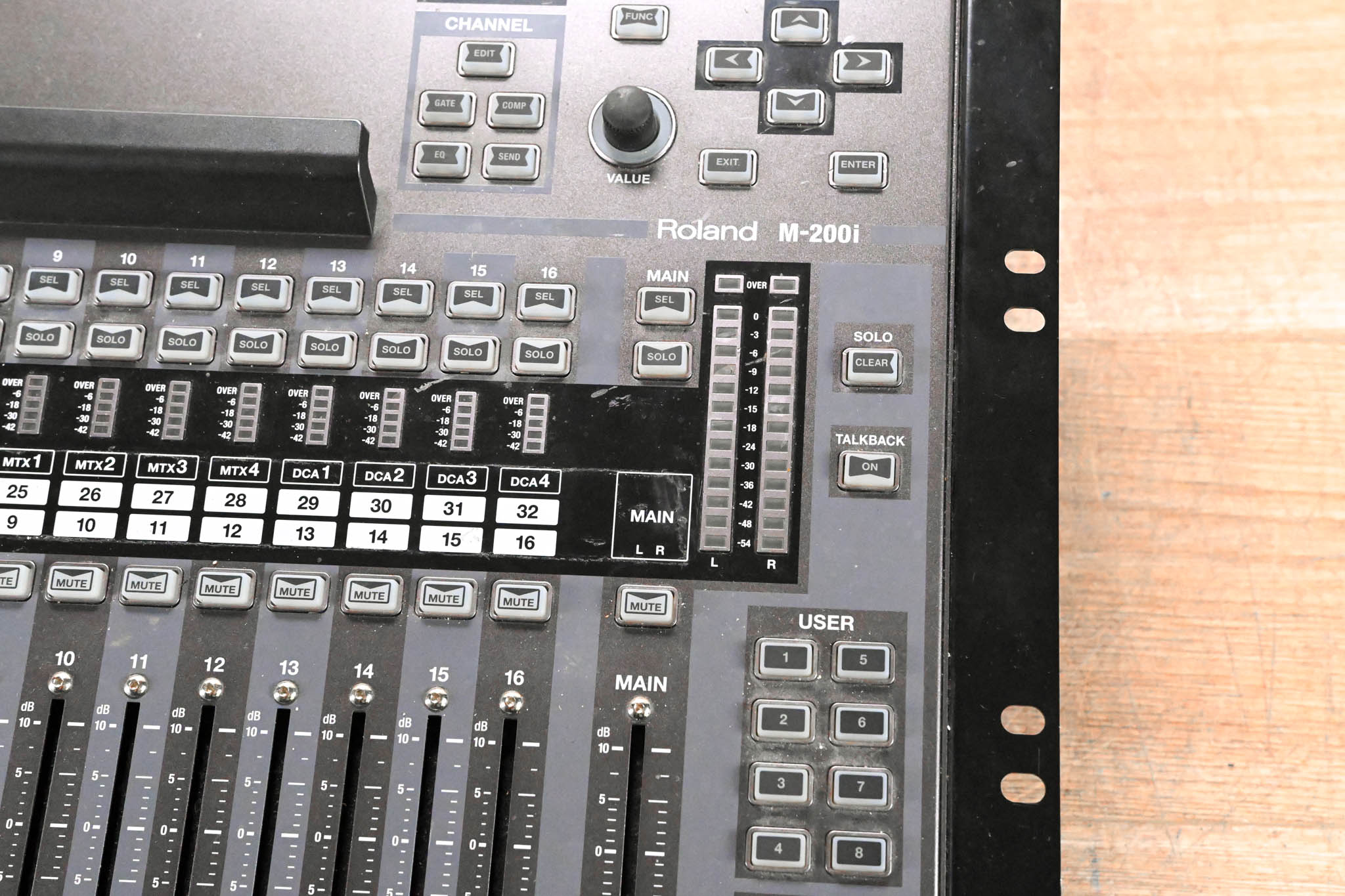Roland M-200i 32-Channel Live Digital V-Mixer Console (NO POWER SUPPLY)
