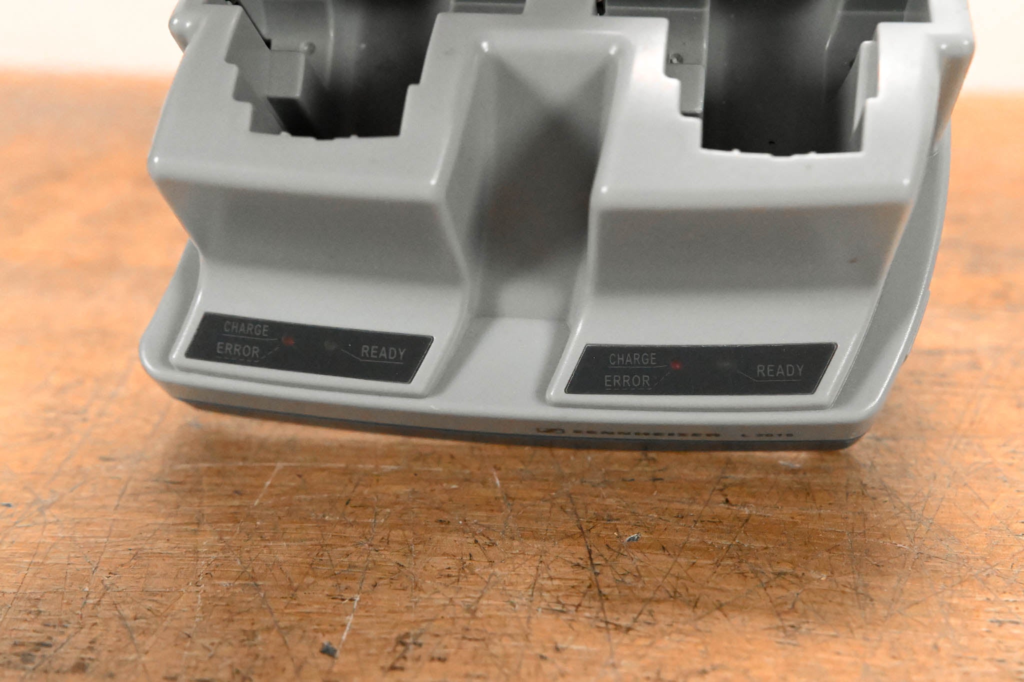 Sennheiser L 2015 Charging Station (NO POWER SUPPLY)
