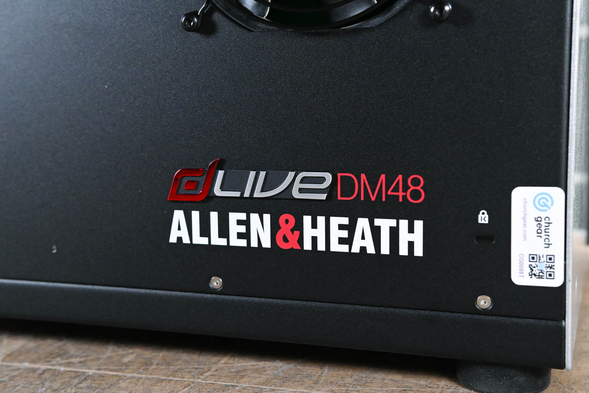 Allen & Heath dLive DM48 48-input MixRack