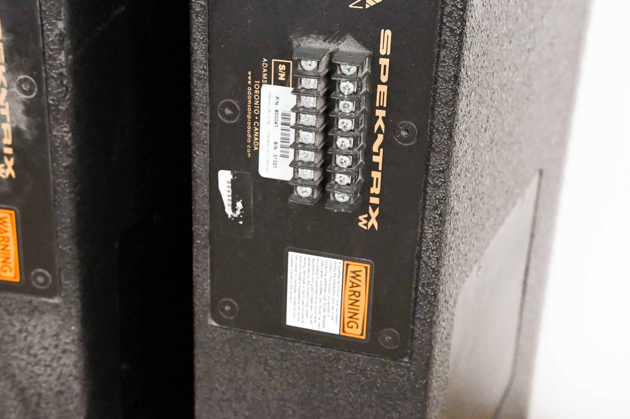 Adamson SpekTrix Wave Wide Angle Vertical Enclosure (PAIR)