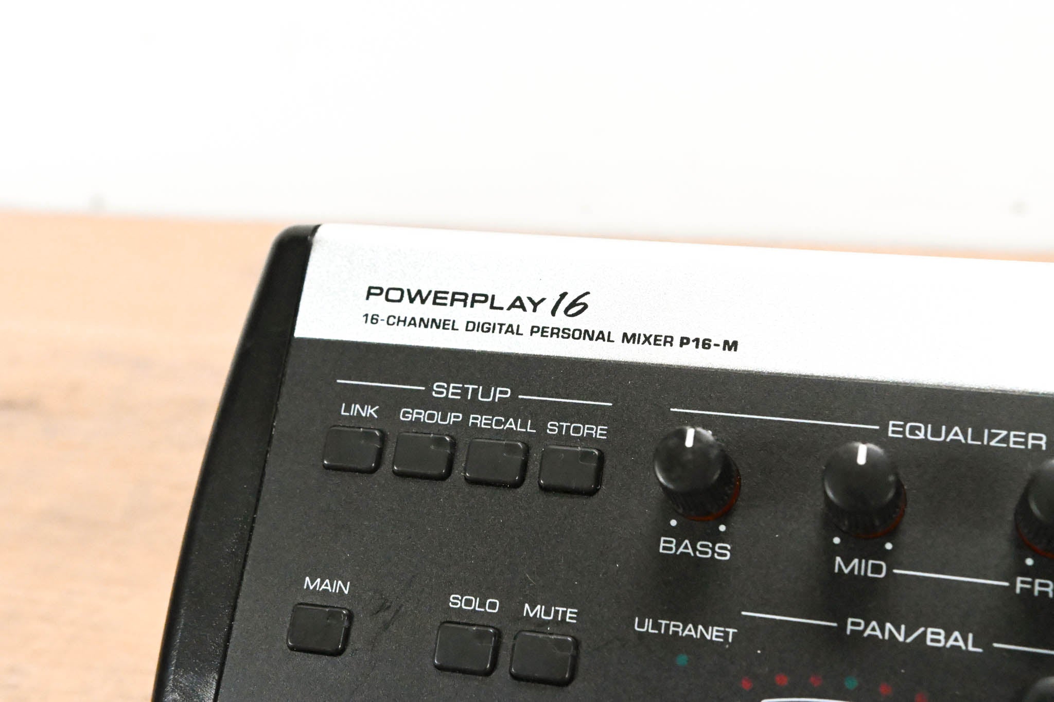 Behringer Powerplay P16-M 16-Channel Digital Personal Mixer