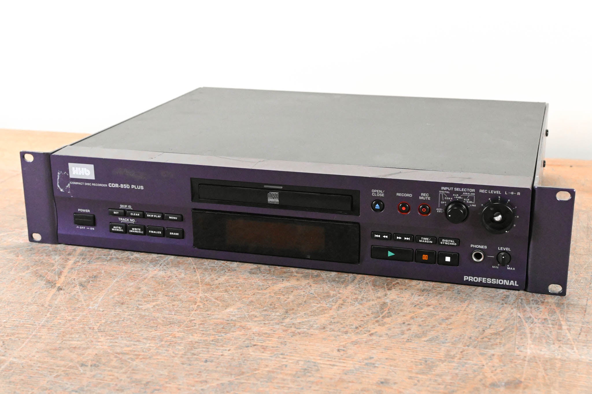 HHB CDR-850 PLUS Professional Compact Disc Recorder