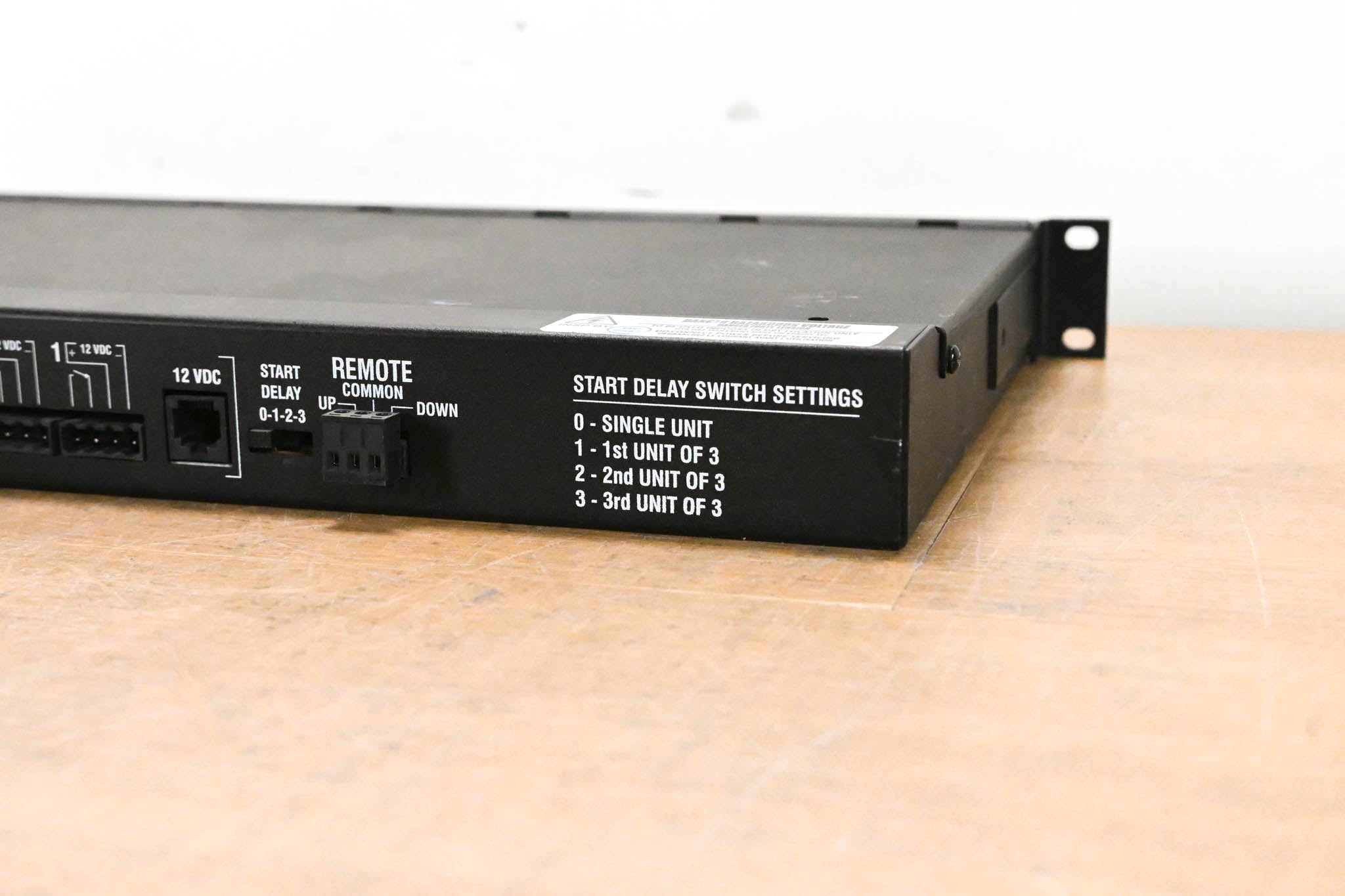 Middle Atlantic USC-6R Power Sequencer Rackmount Power Conditioner