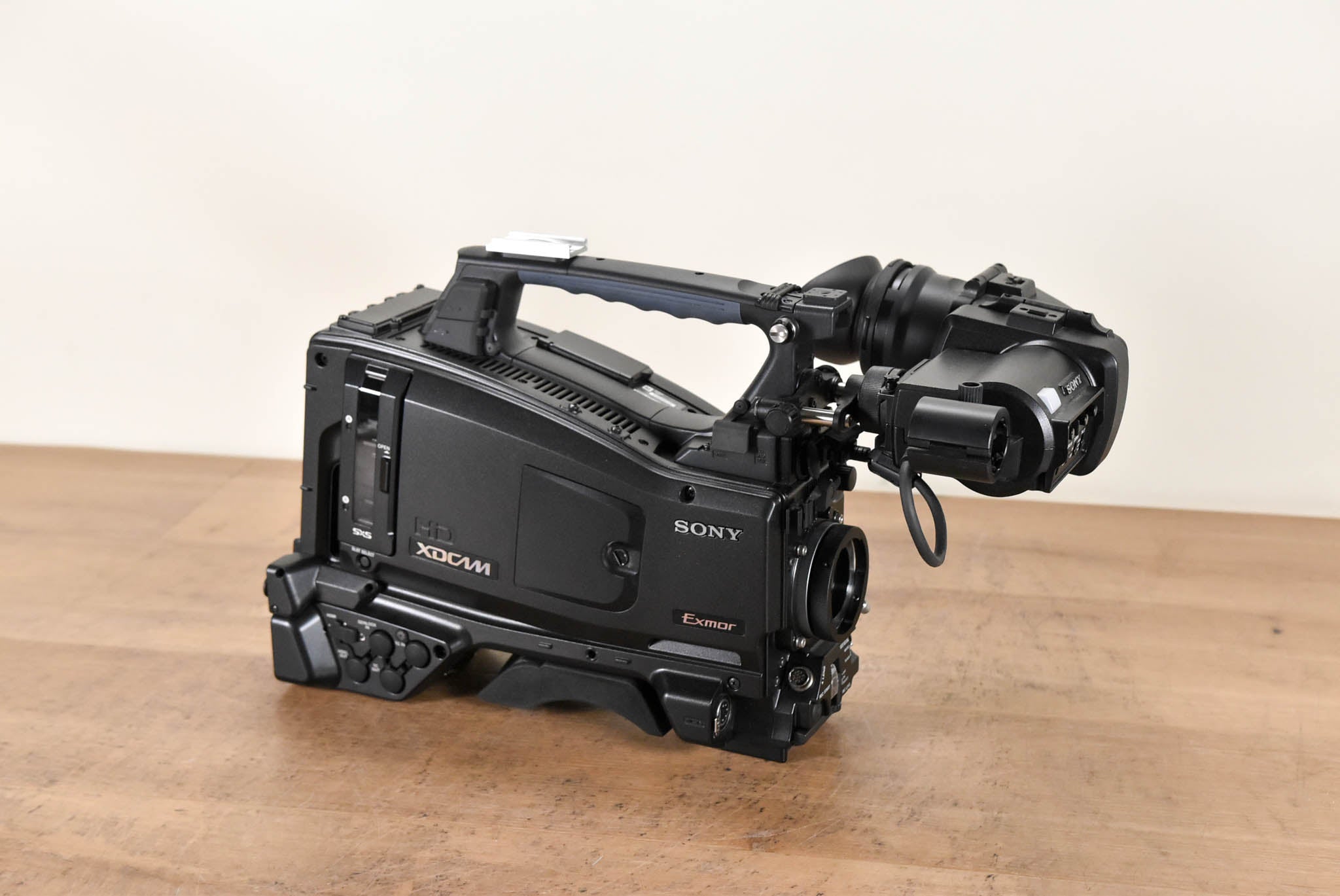 Sony PXW-X320 XDCAM Solid State Memory Camcorder