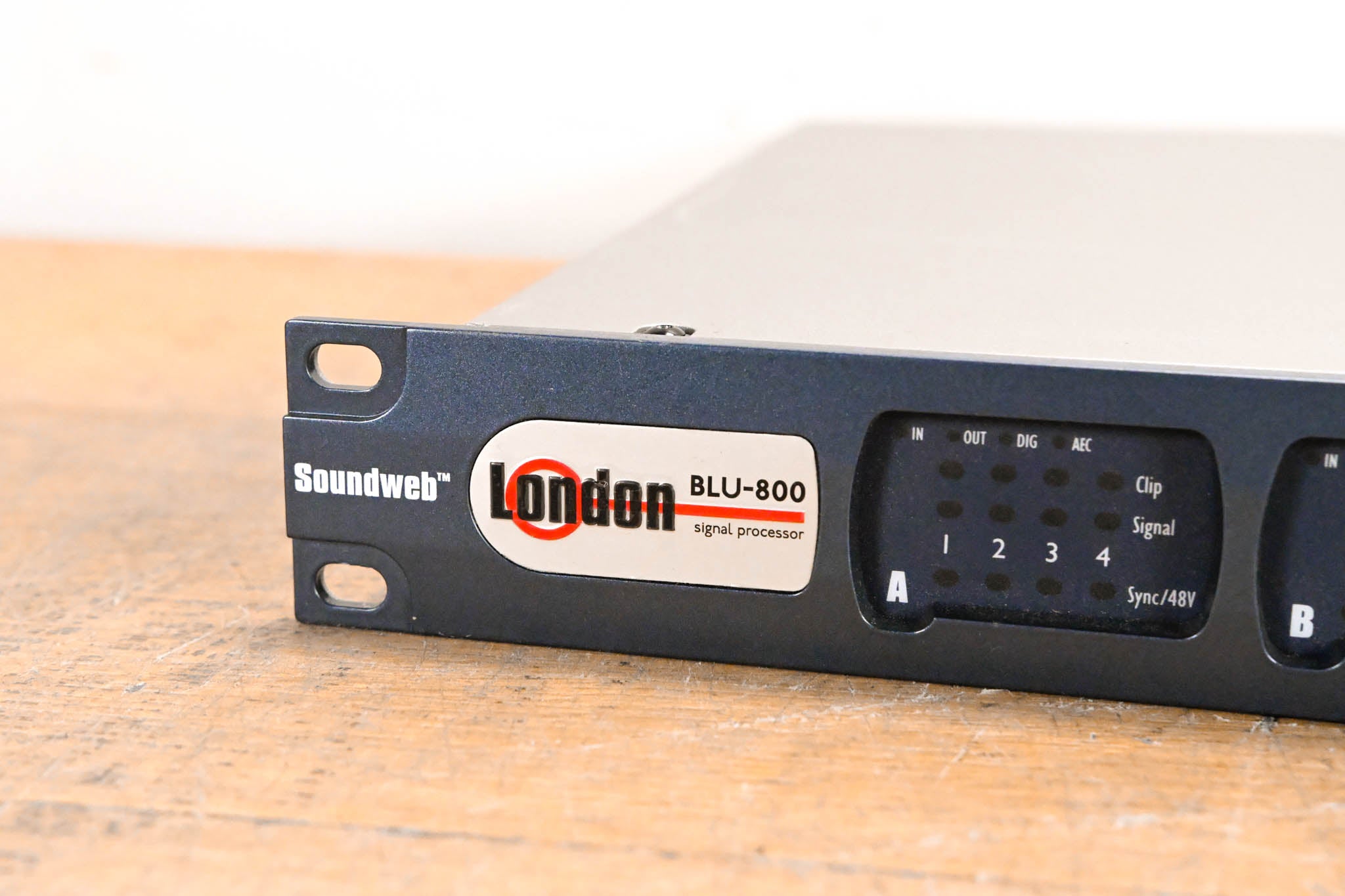 BSS London BLU-800 Signal Processor with BLU link and CobraNet