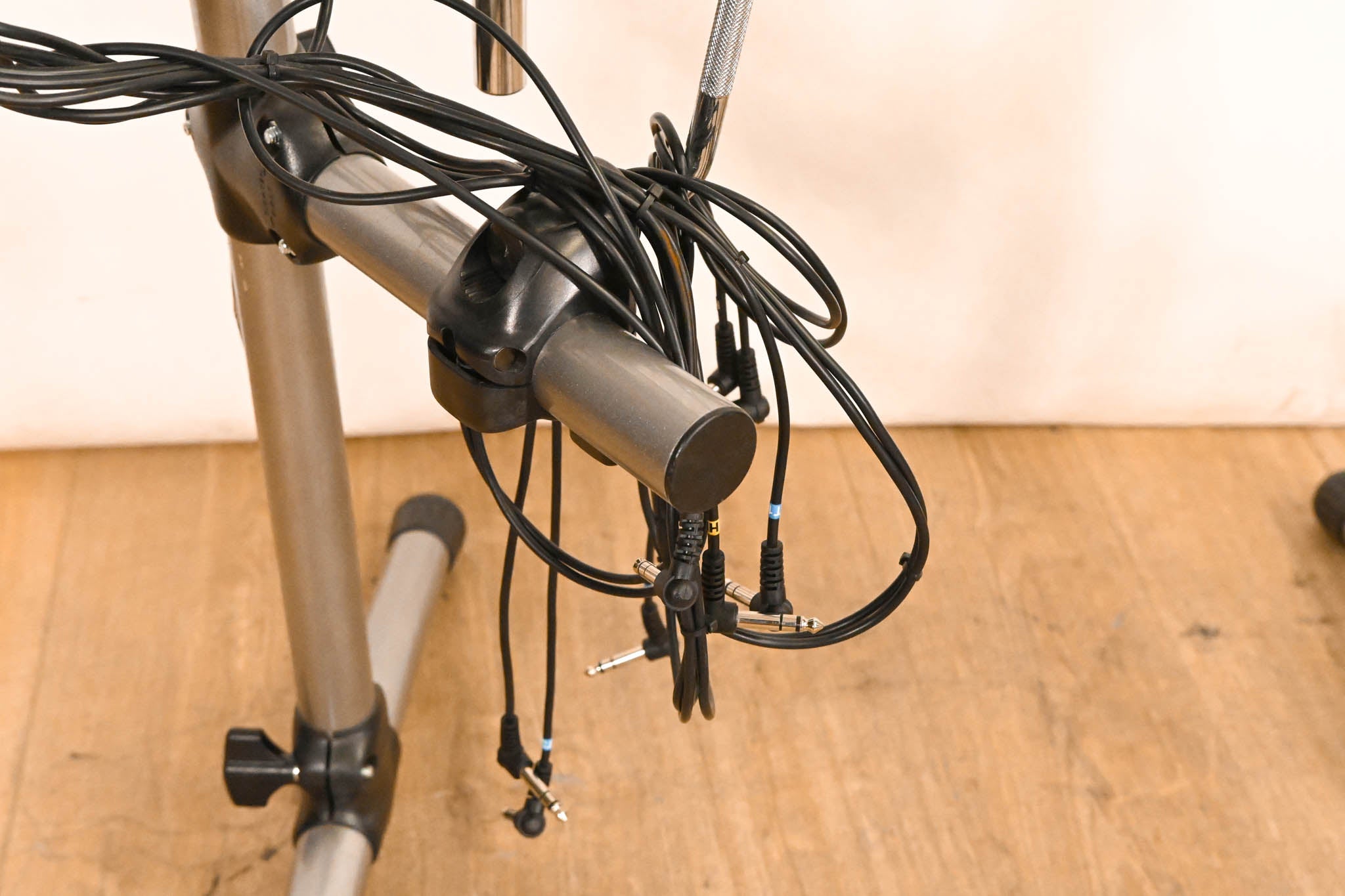 Roland TD-6V Electronic Drum Kit Module w/Frame + Cables (NO DRUM PADS)