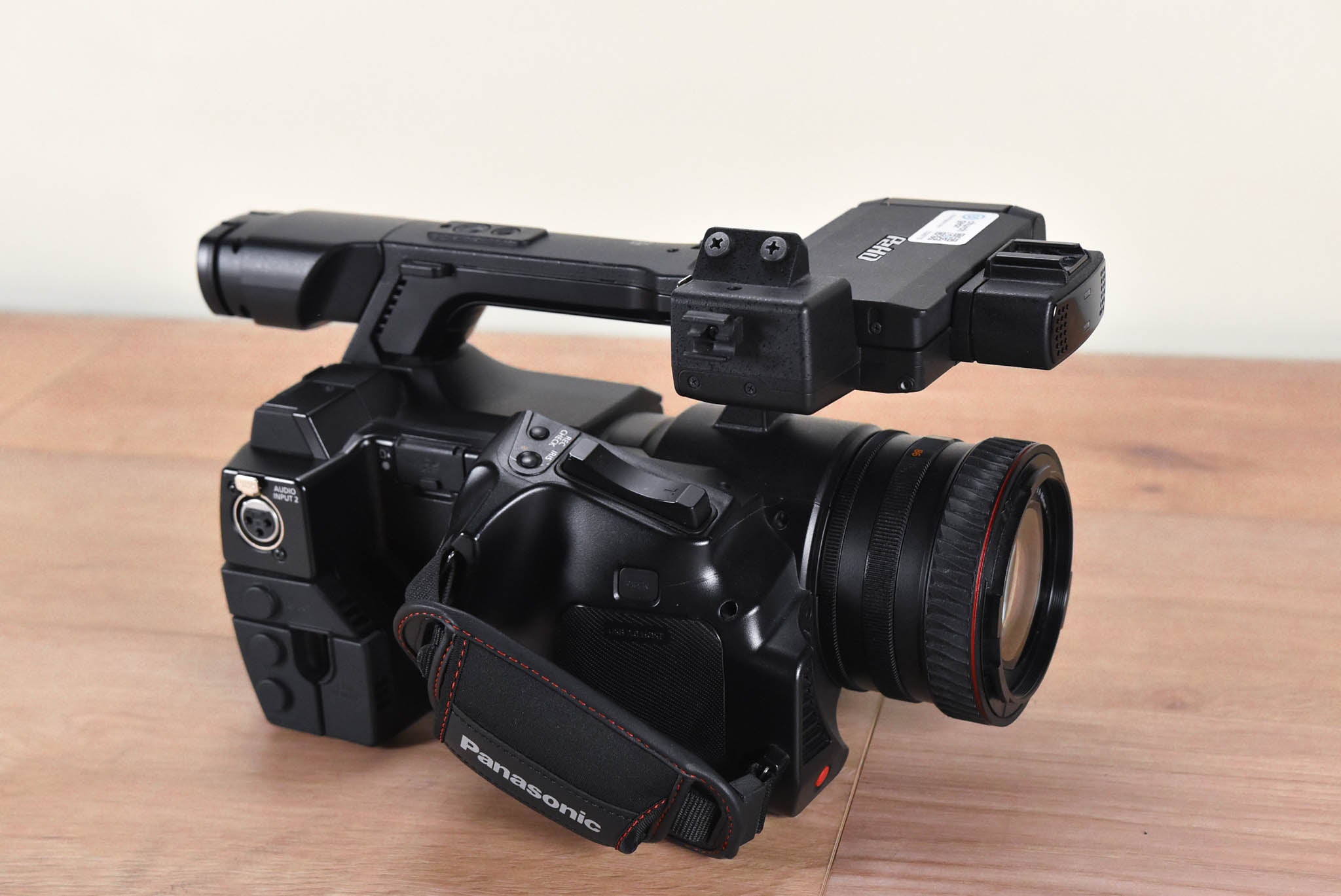 Panasonic AJ-PX270 microP2 AVC-ULTRA HD Camcorder CG00T1D Panasonic AJ-PX270 microP2 AVC-ULTRA HD Camcorder CG00T1D