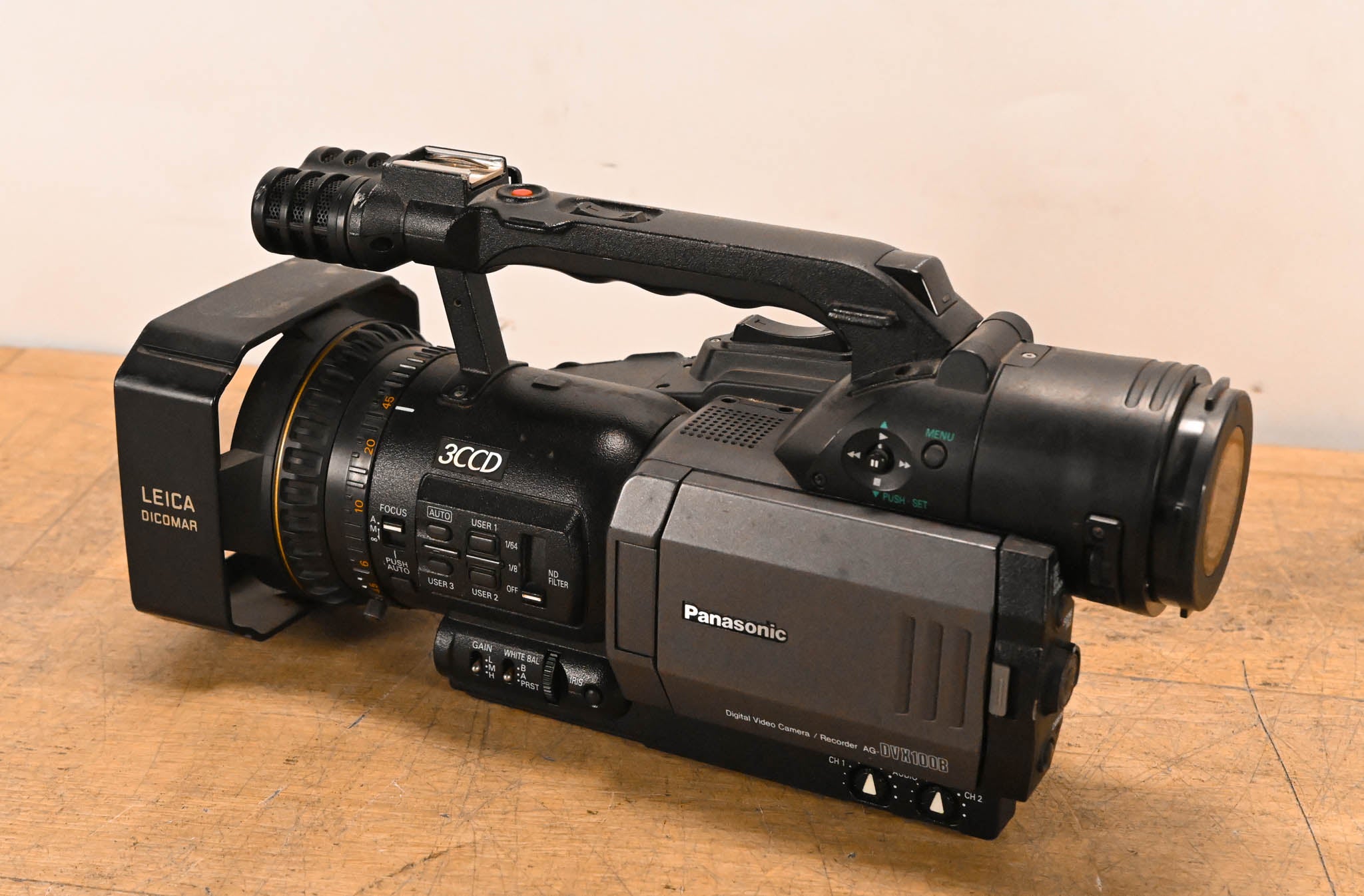 Panasonic AG-DVX100B 3-CCD Mini-DV Cinema Video Camcorder