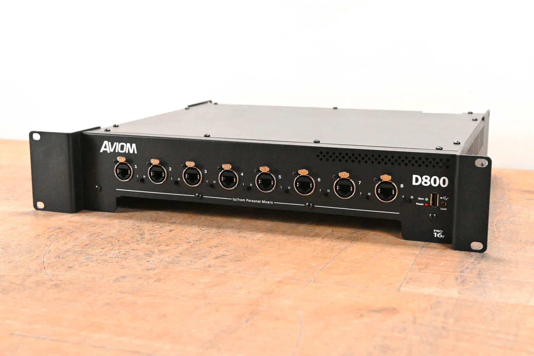 Aviom D800-Dante A-Net Distributor with Dante Connectivity