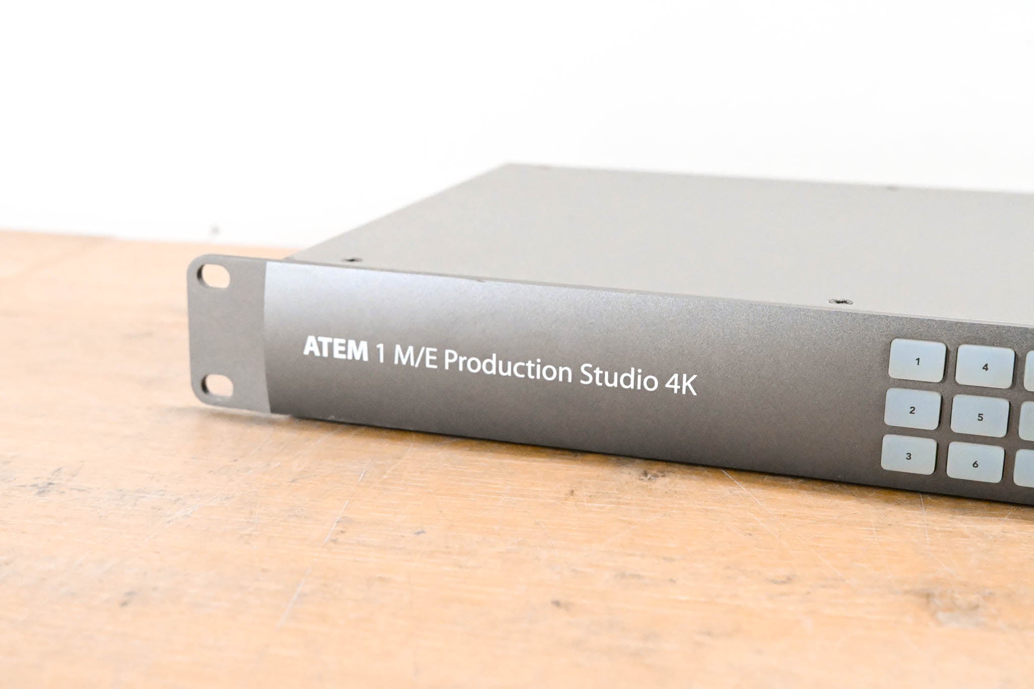 Blackmagic Design ATEM 1 M/E Production Studio 4K