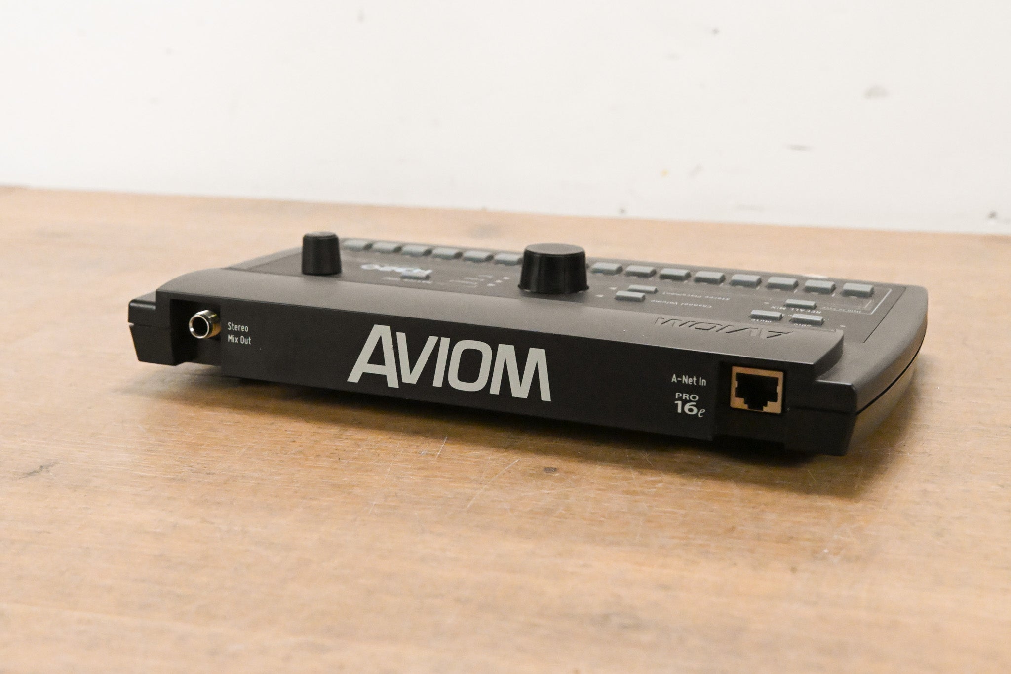 Aviom A320 16-Channel Personal Mixer