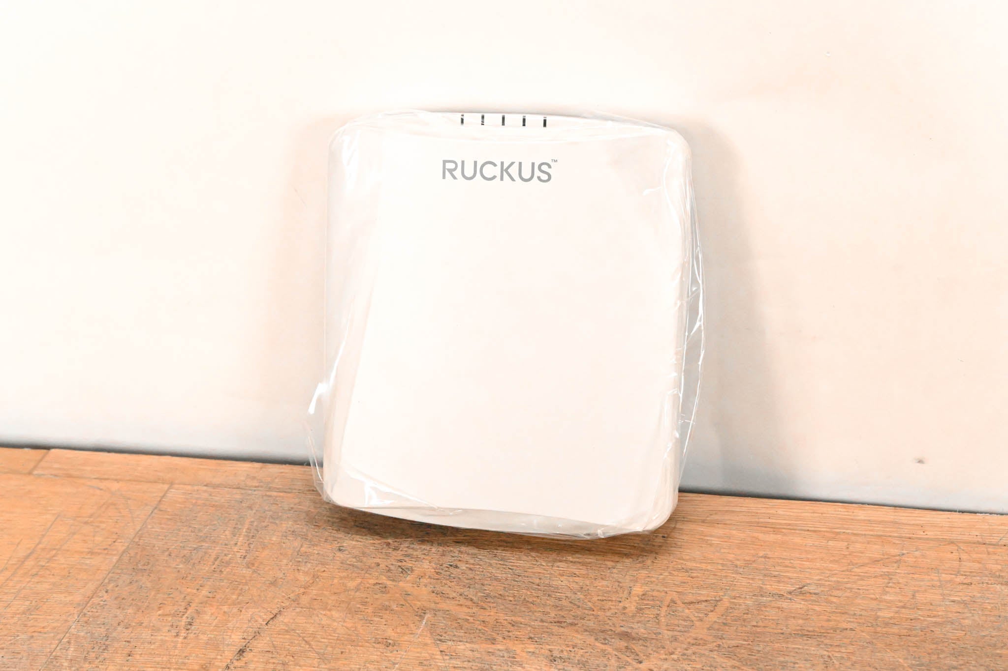 Ruckus R650 Indoor Access Point