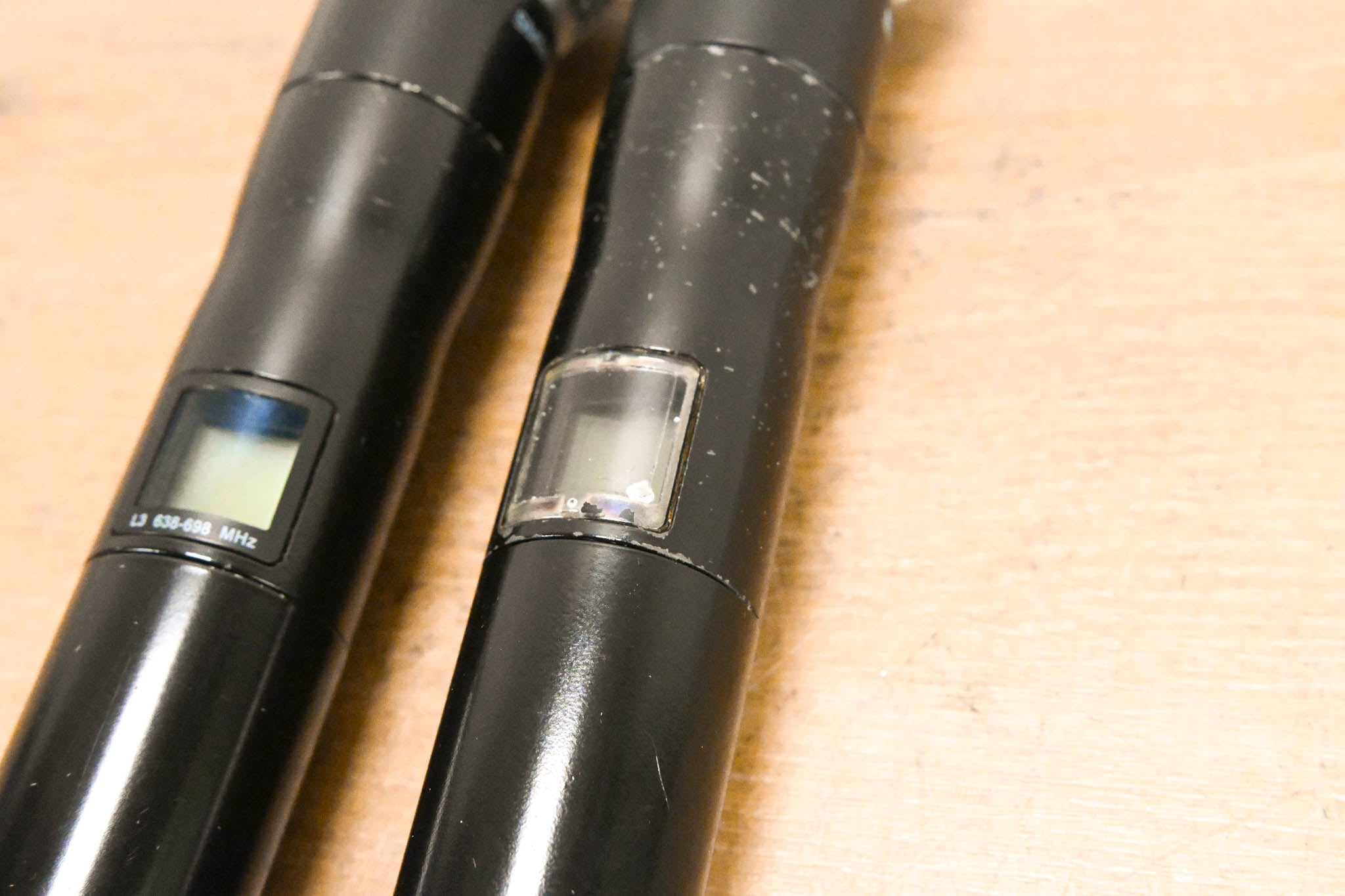 Shure UR4D Wireless Receiver w/ two UR2/SM58 Handheld Mics - L3 Band